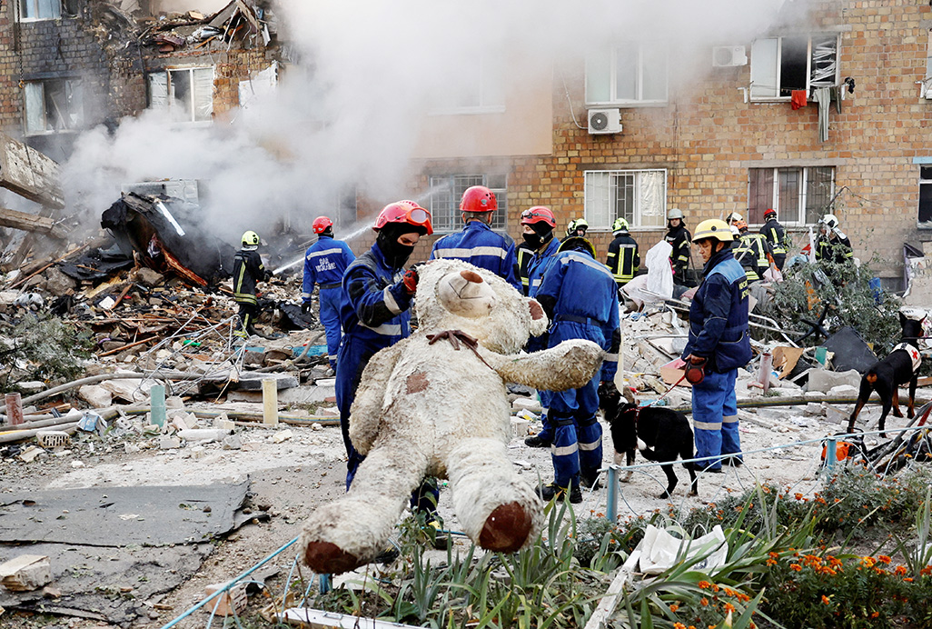 cover Russia says Western proposals on Ukraine&#8217;s security are &#8216;one-sided&#8217; and dangerous