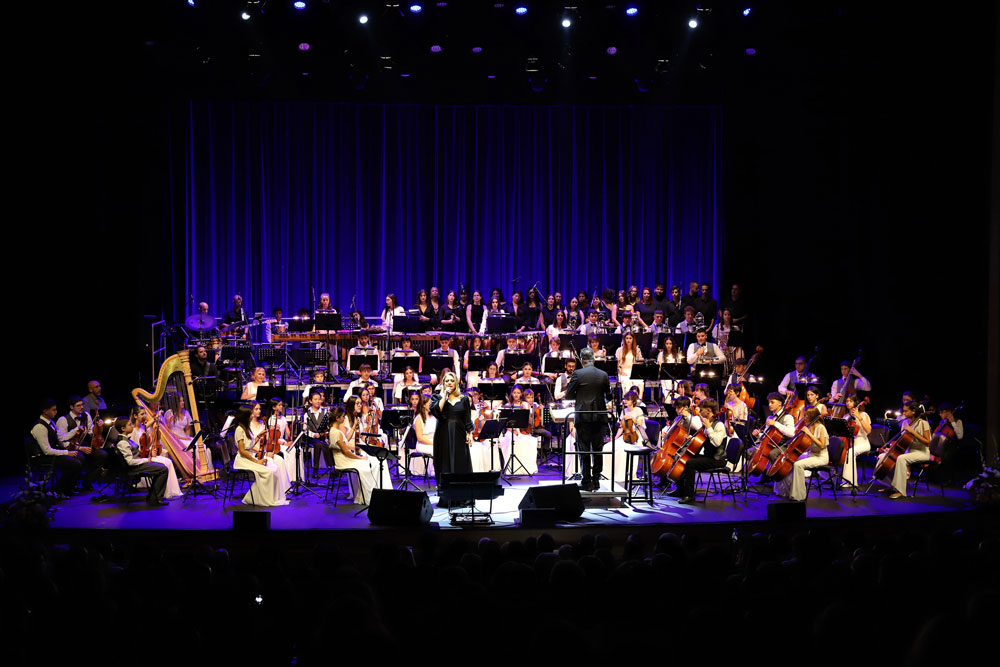 Alexia joins youth orchestra to sing the classics