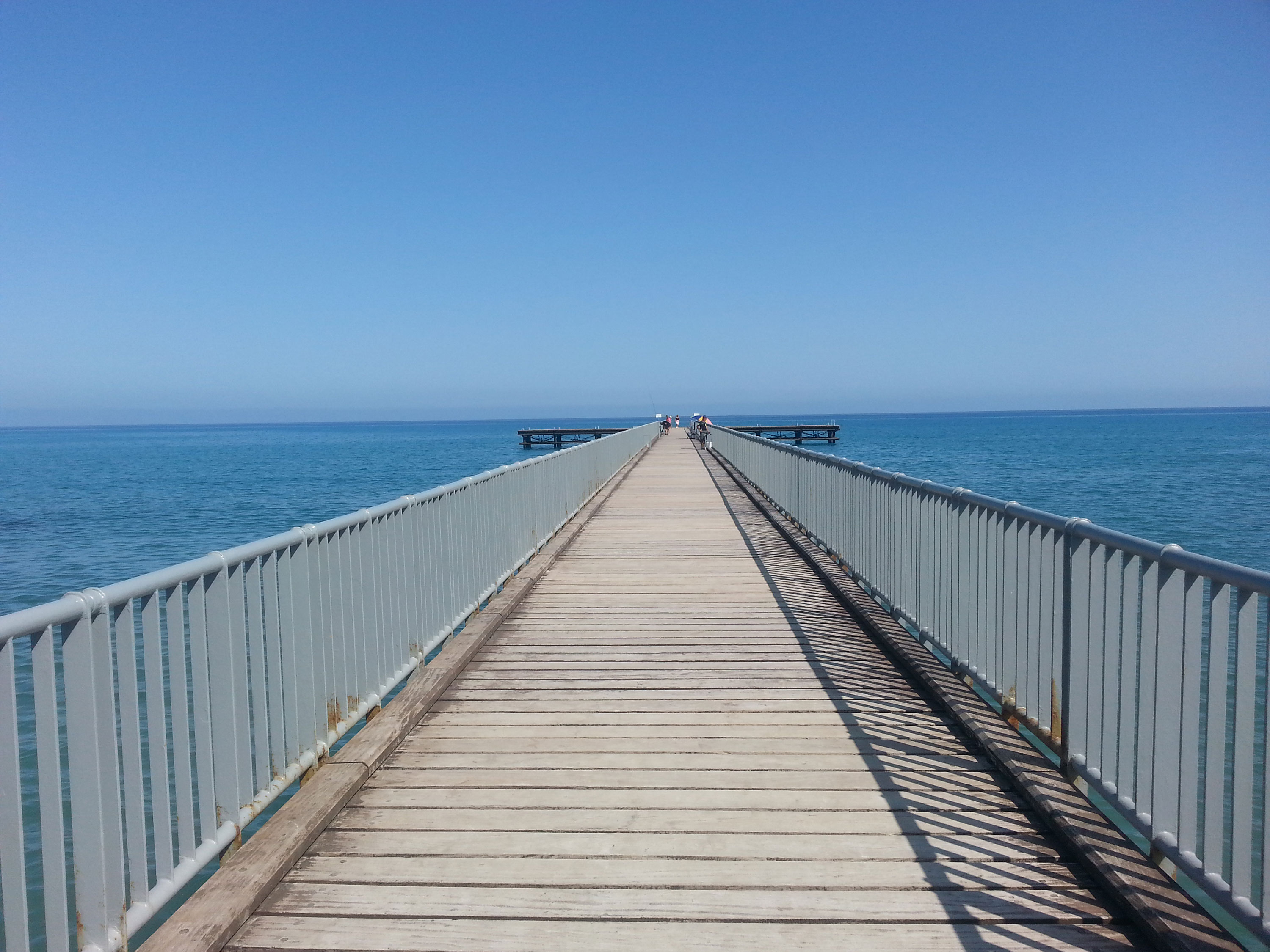 Neglected pier at Limni still awaiting repair, says mayor