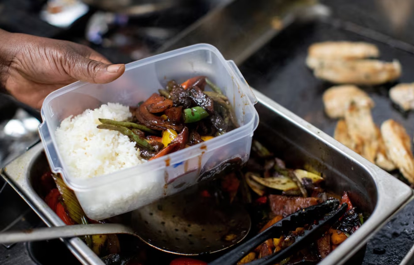 Inflation, tariffs drive consumers back to cooking at home