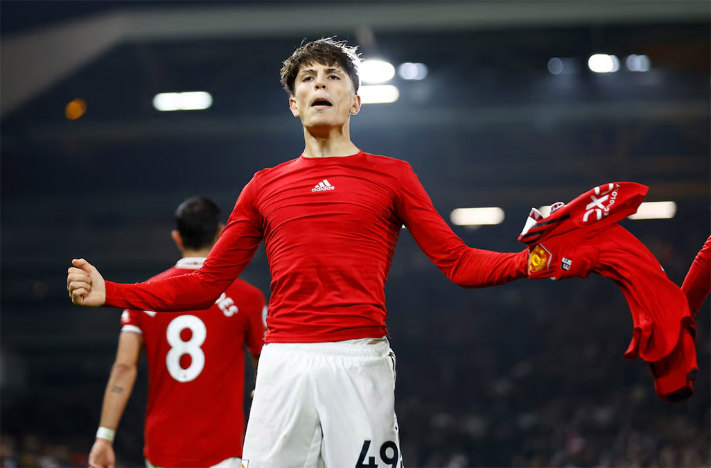 Man United agree to sell Garnacho to Chelsea