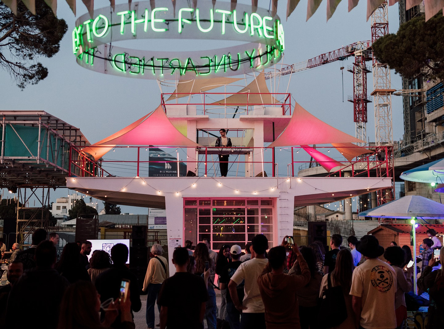 cover An ode to summer at Limassol market