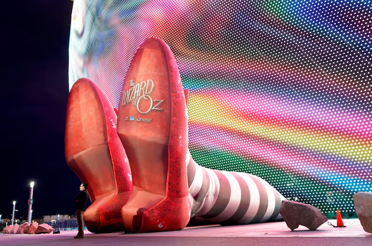 Hollywood bets on AI and tech to reimagine Wizard of Oz experience