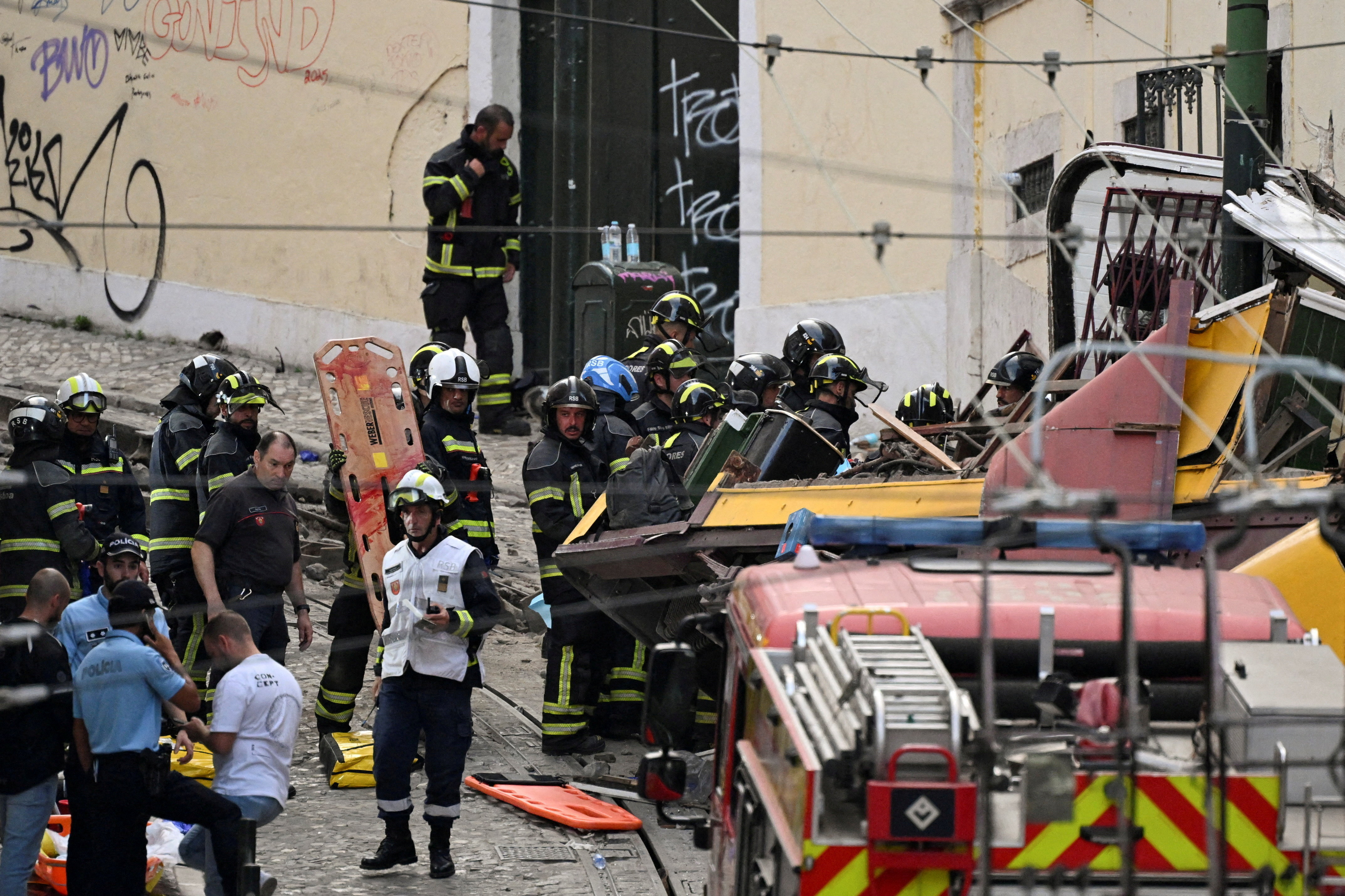 image At least 15 killed in crash on Lisbon&#8217;s historic cable car railway