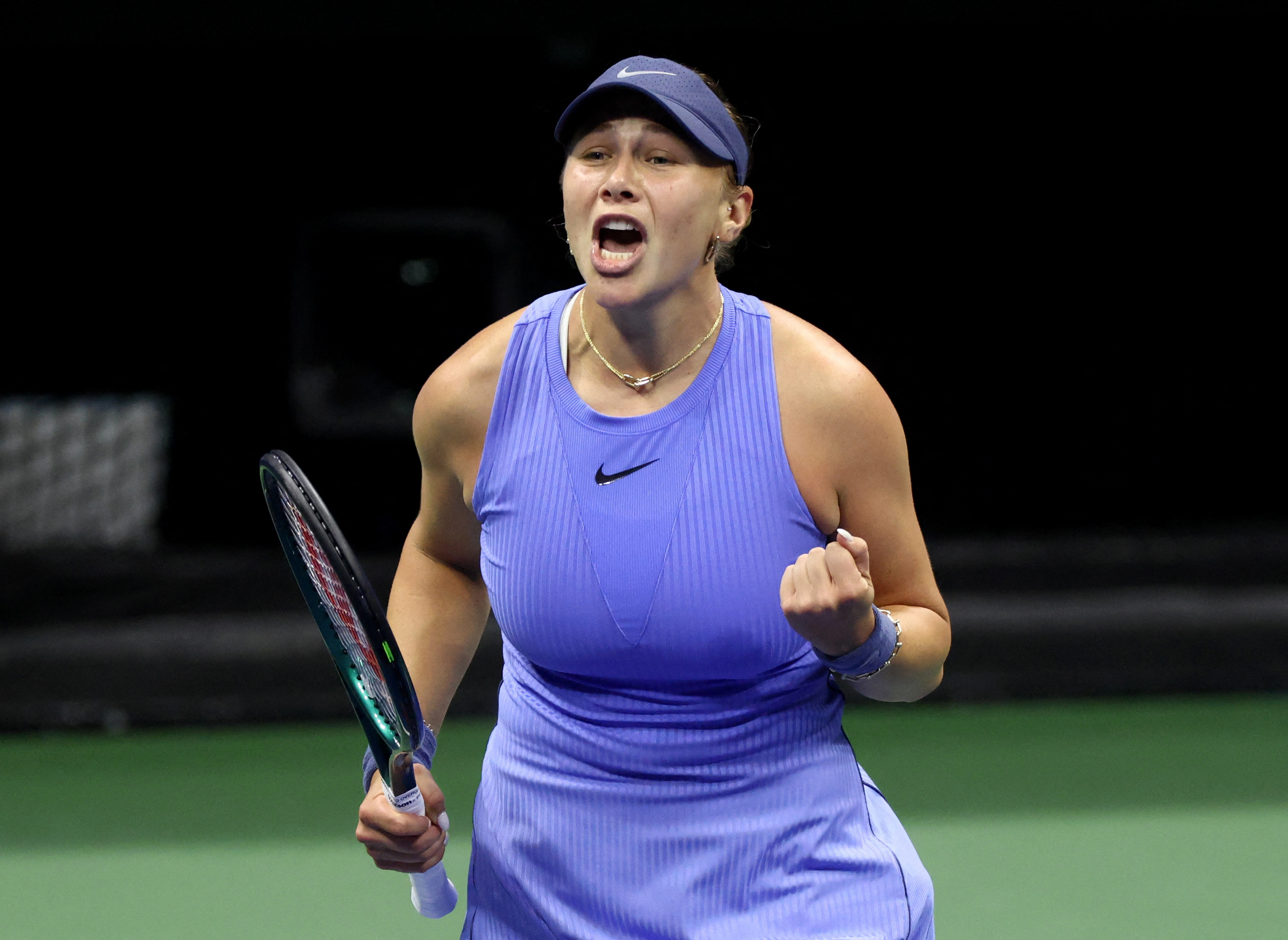 cover Anisimova stuns Osaka, sets up Sabalenka showdown in New York