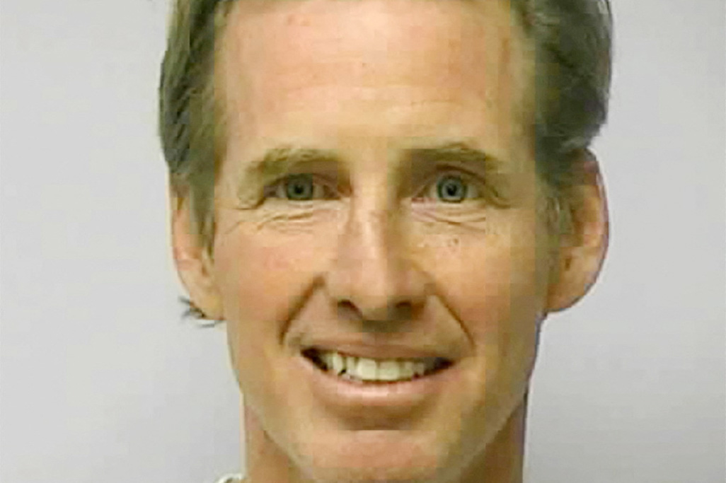 cover Alleged Trump would-be assassin prepares to defend himself at trial