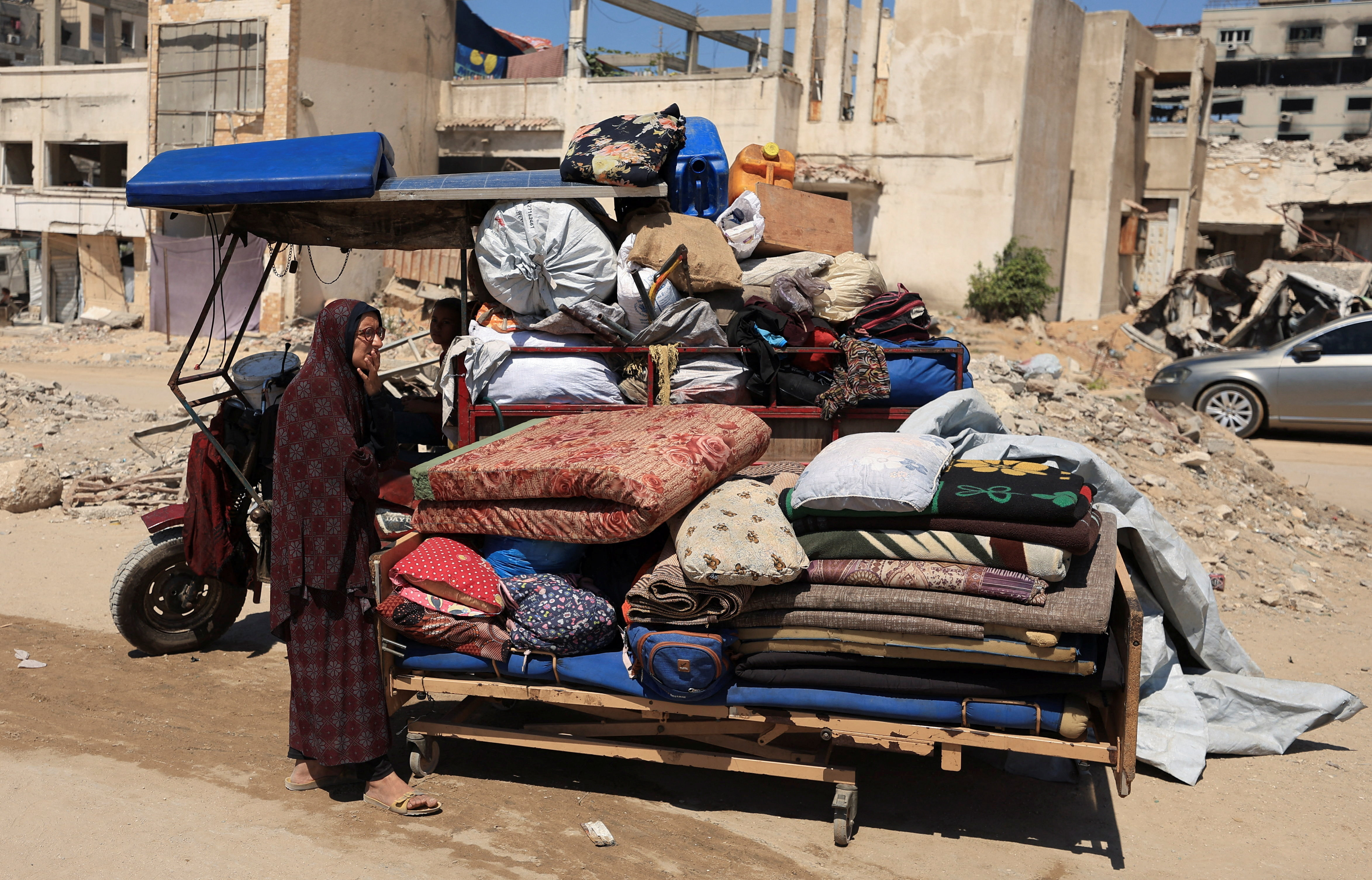 cover Israeli military evacuation order triggers panic in Gaza City