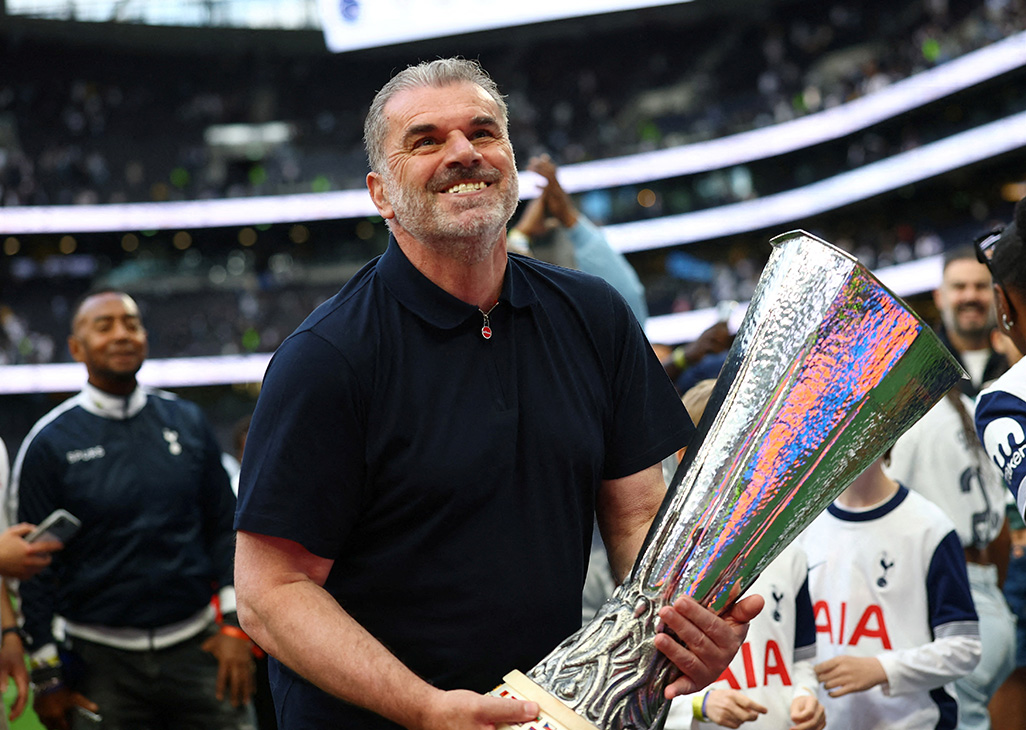 cover Postecoglou replaces Nuno as Forest head coach