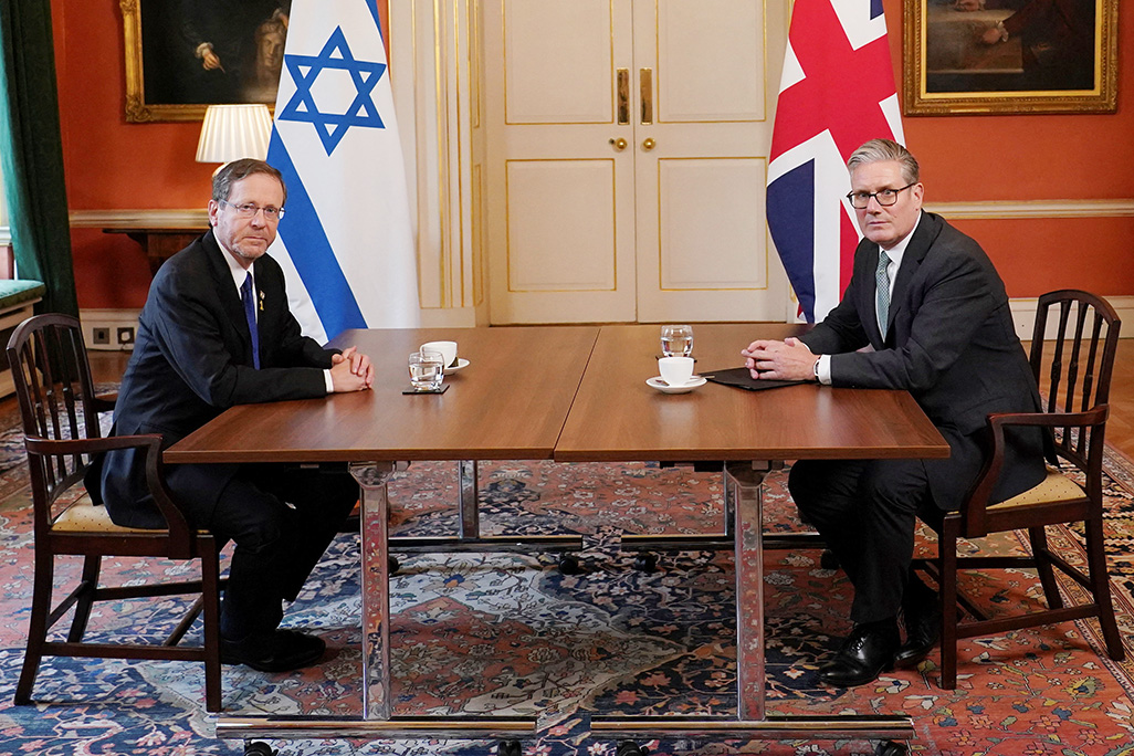 cover Starmer hosts Israeli president for tense talks over Gaza and Qatar attack
