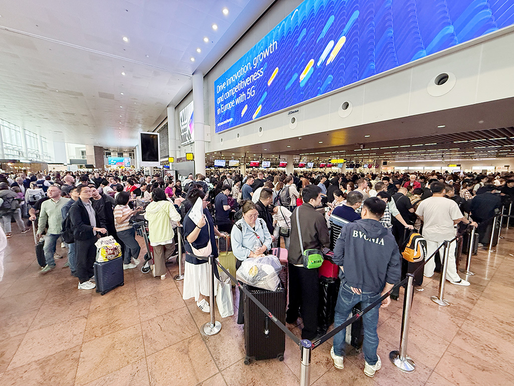 cover Cyberattack disrupts operations at European airports including Heathrow, Brussels, Berlin