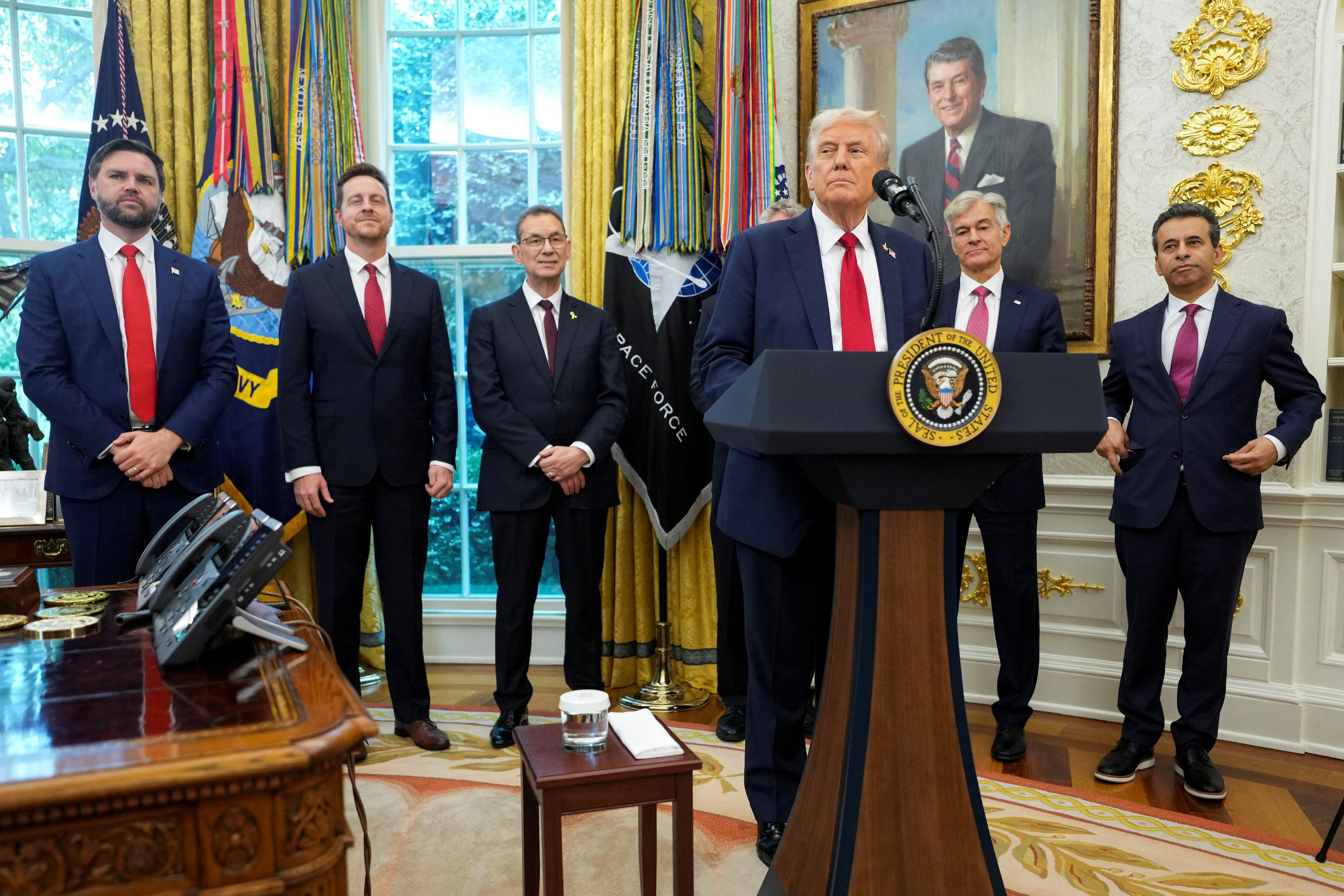cover Trump says Pfizer will cut drug prices for tariff relief, promises other drugmaker deals