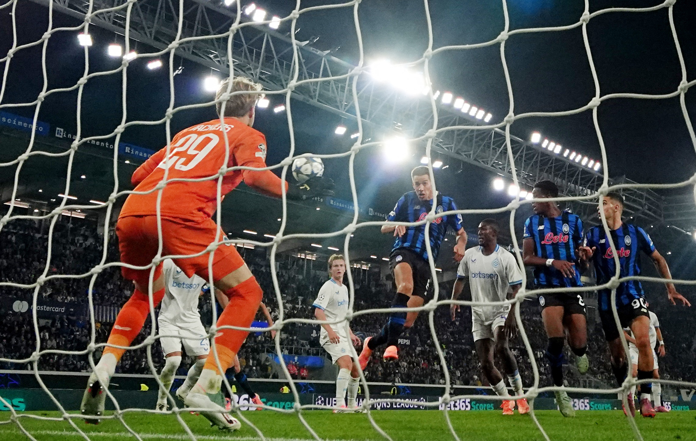 cover Atalanta come from behind to beat Club Brugge