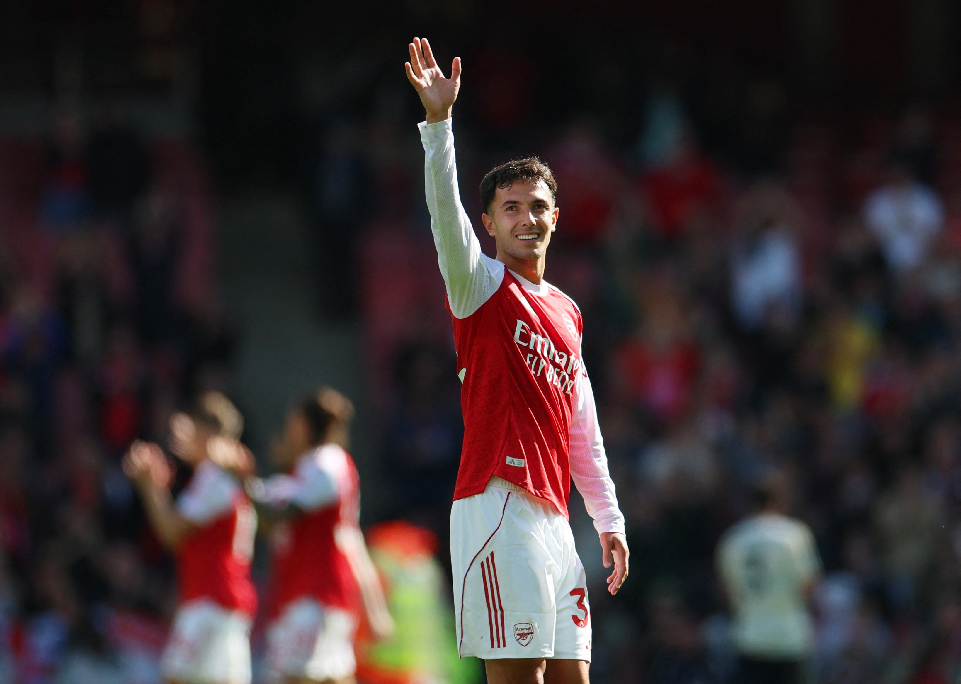 cover Zubimendi&#8217;s double propels Arsenal to 3-0 win over Forest