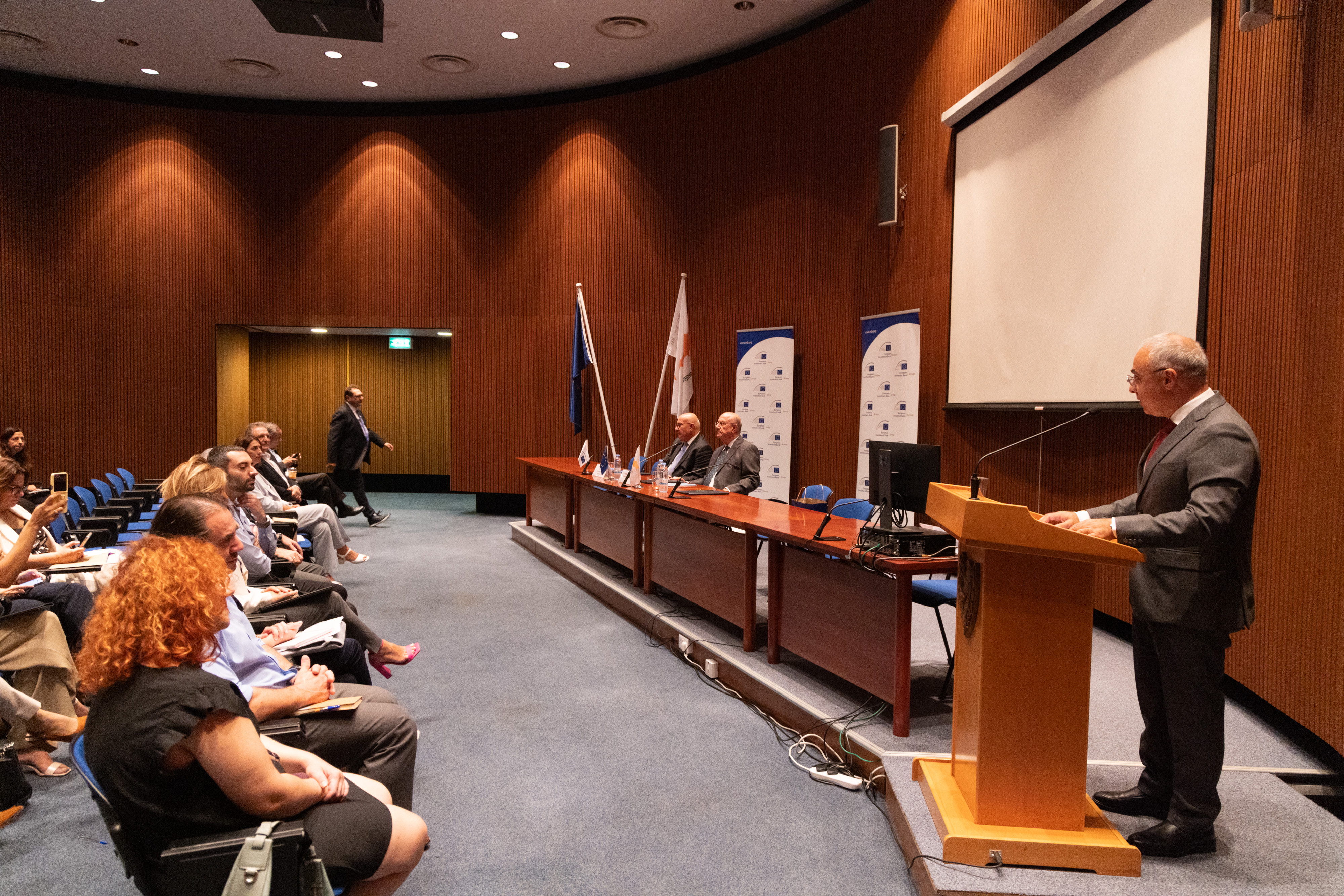 Finance Minister Makis Keravnos (left), Kyriacos Kakouris, vice president of the European Investment Bank (EIB)