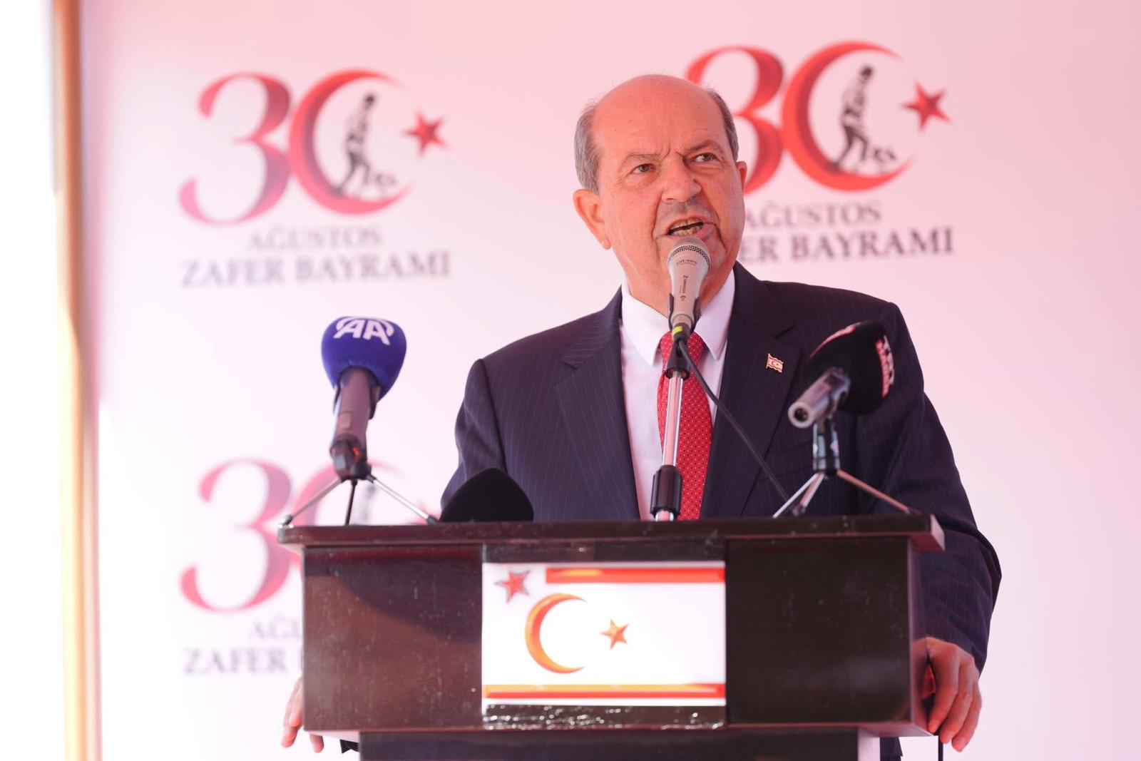 Tatar warns of ‘owners of villas with pools’ in 1,000-word pre-election statement