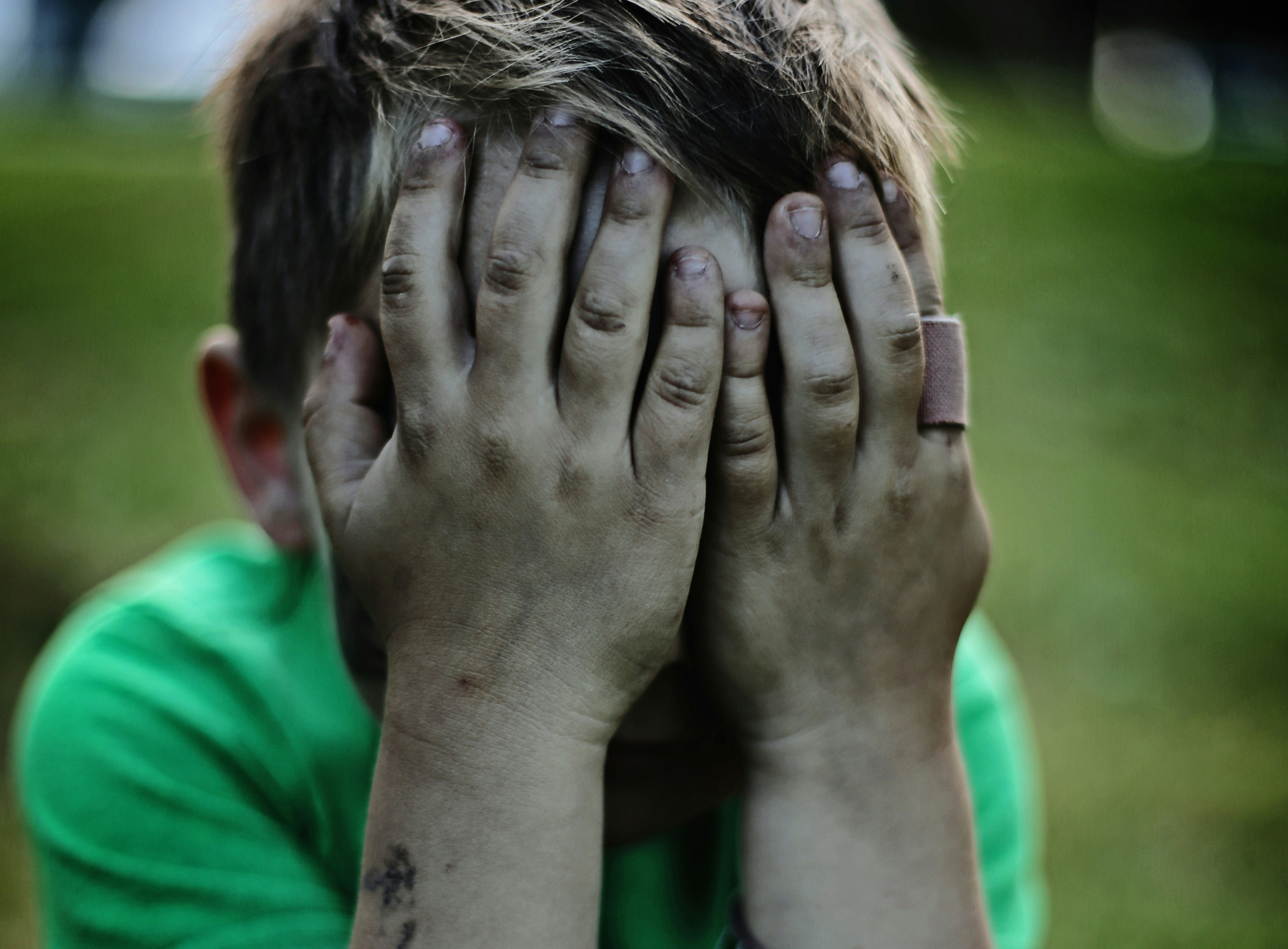 cover Desperate father takes child to govt office, says can no longer offer care