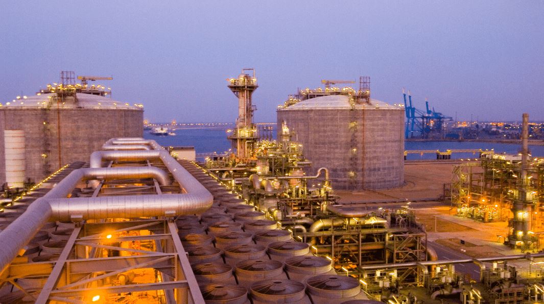 cover Two key energy projects going nowhere