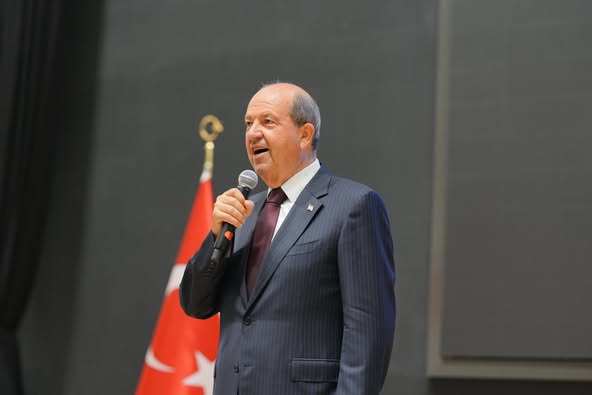 cover Tatar tells Turkish Cypriots to ‘not embarrass Denktash’ on election day