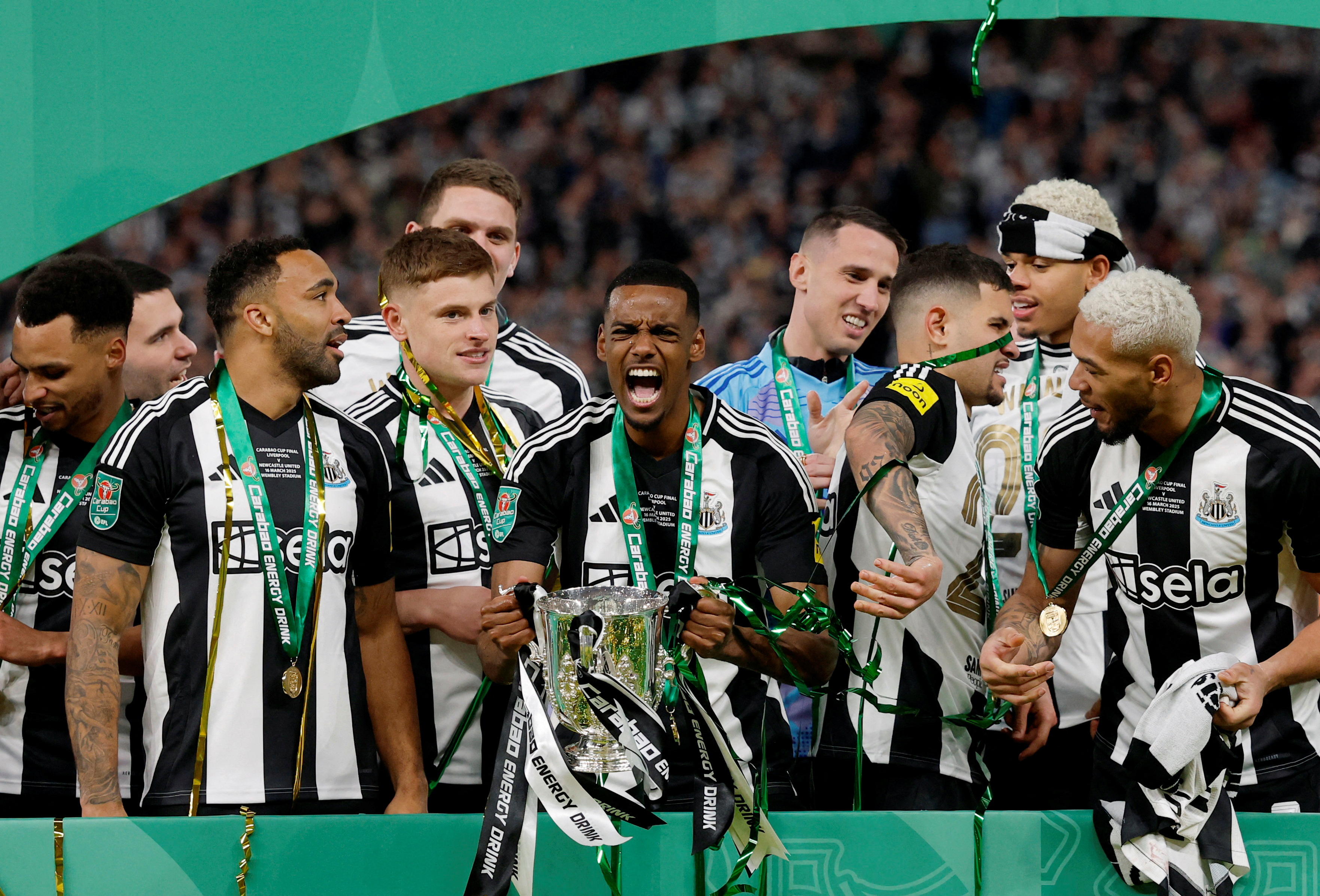 cover Isak grateful to Newcastle despite cold send-off