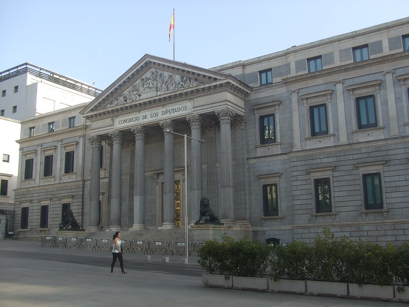 cover Shorter workweek plan rejected as fragile Spanish government suffers another defeat