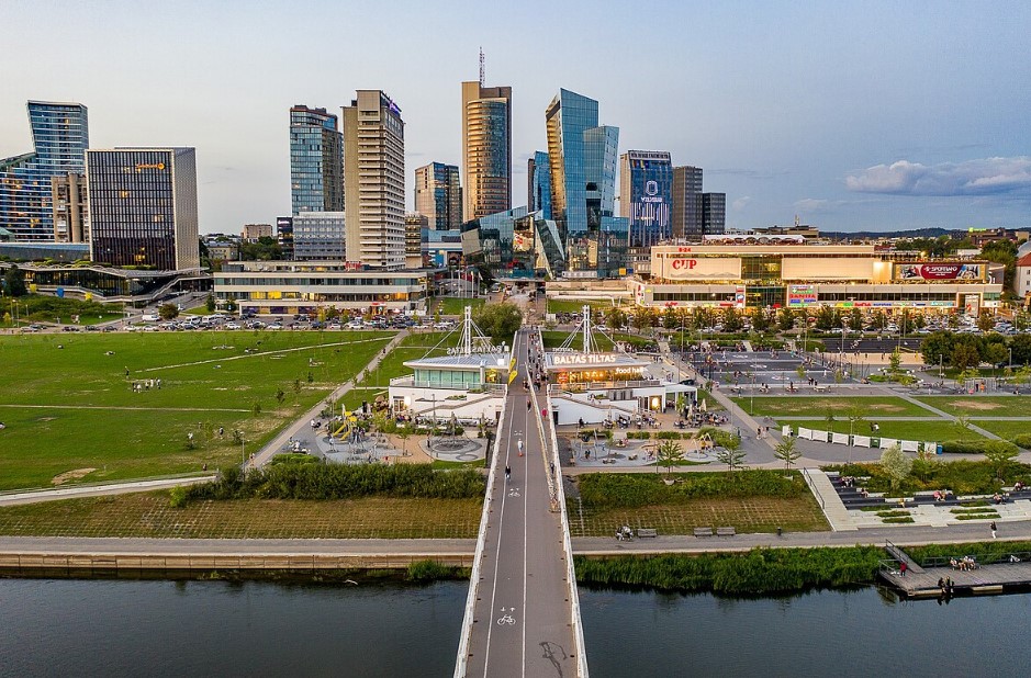 cover payabl. expands to Lithuania, targets growth in Baltics and Nordics