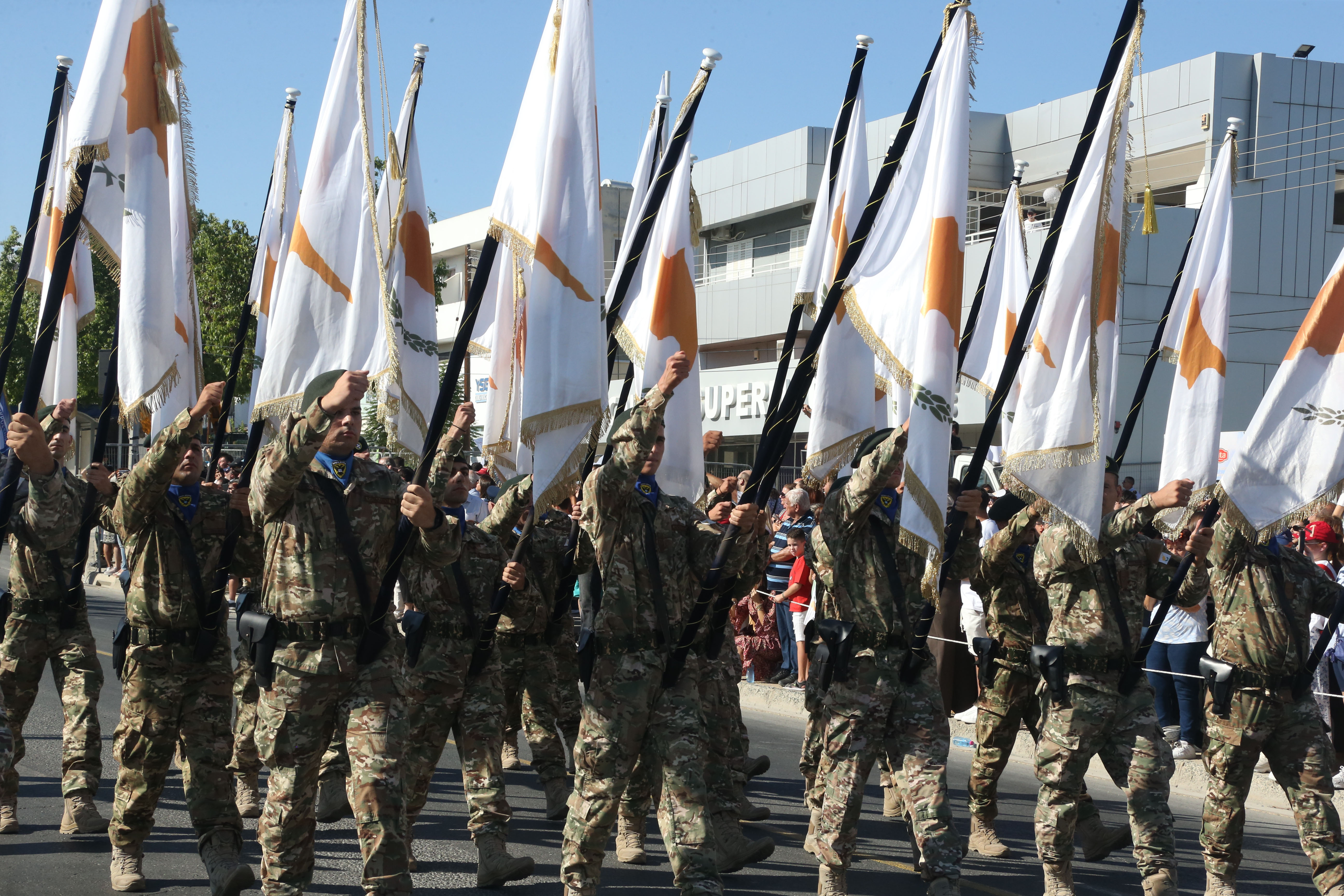 cover Greece and US send independence day messages to Cyprus
