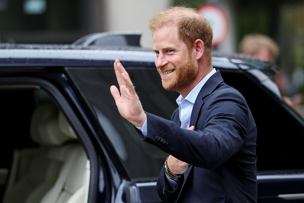 cover &#8216;Stalker&#8217; twice came close to Prince Harry on recent UK trip