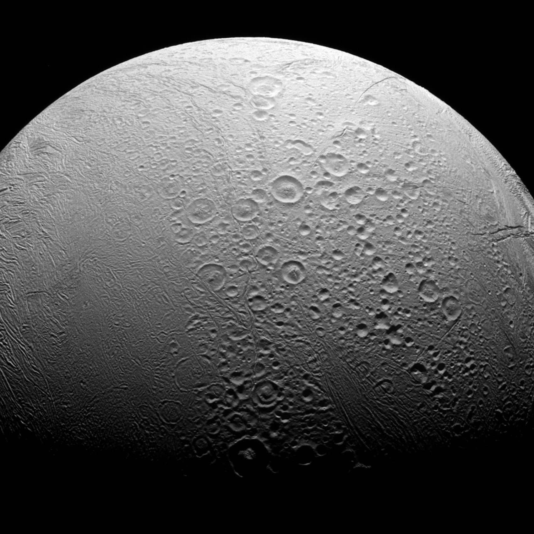 cover More evidence suggests Saturn&#8217;s moon Enceladus could support life