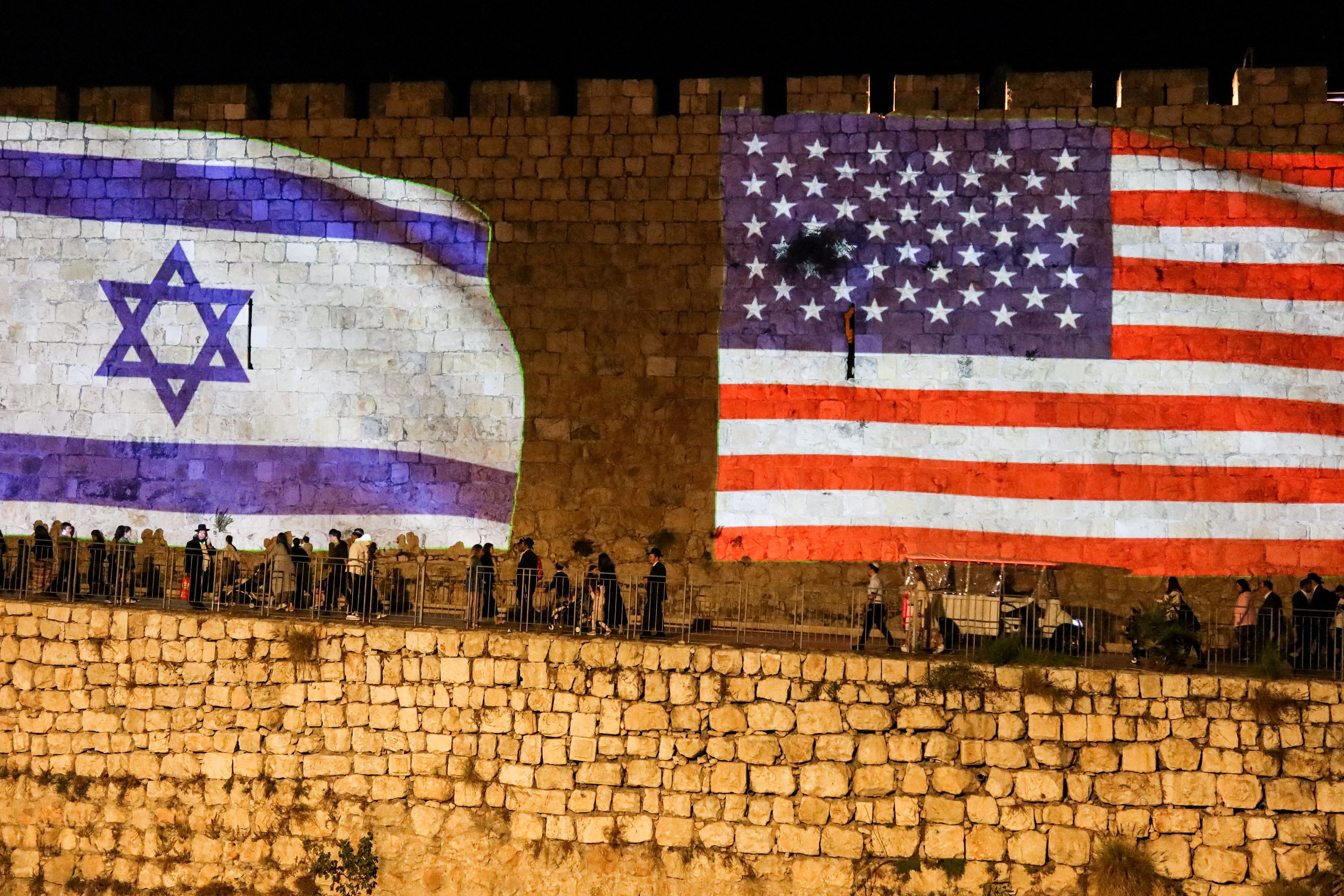 image Israeli cabinet ratifies ceasefire and hostage deal with Hamas