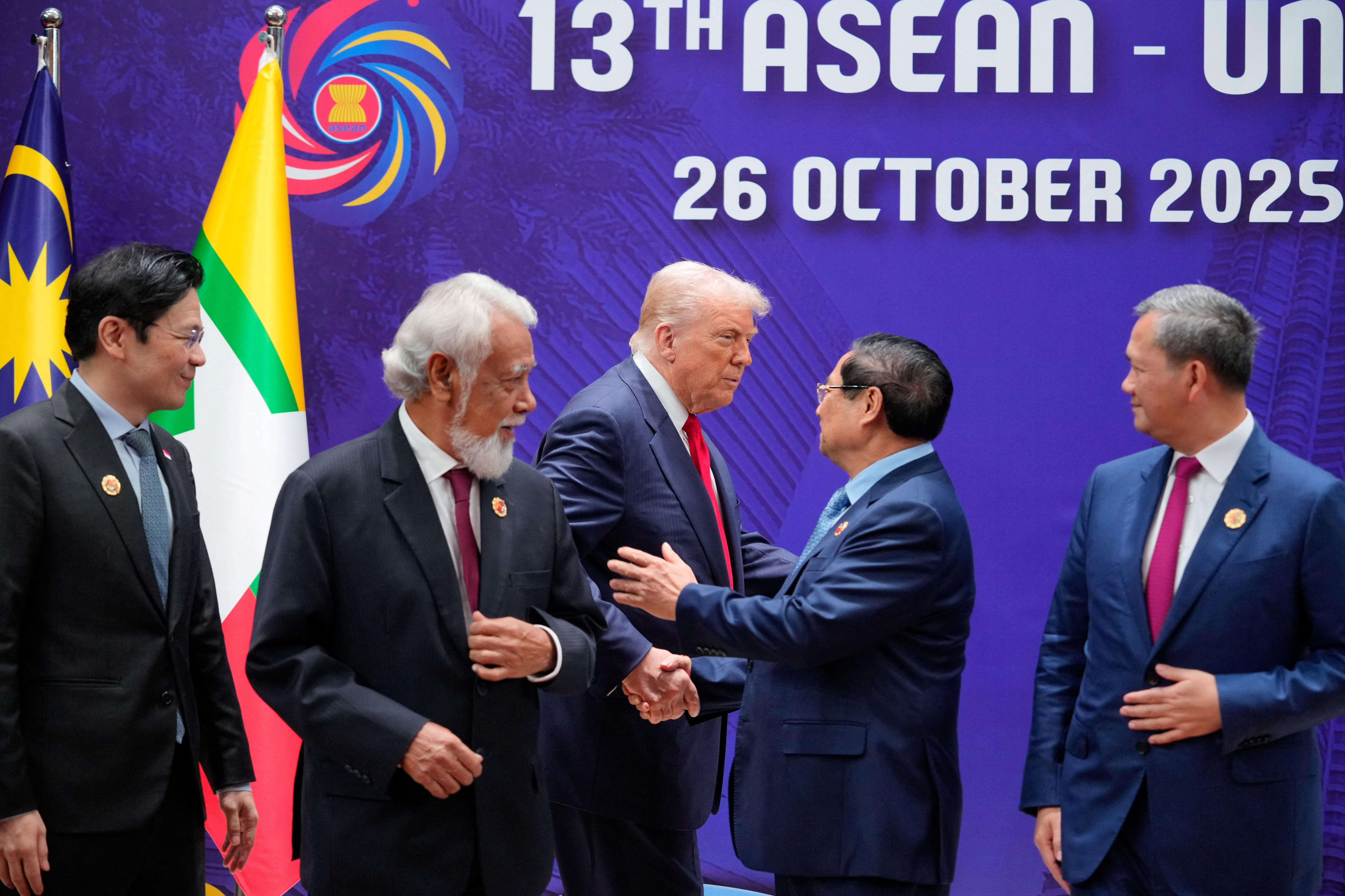 image Trump headlines ASEAN summit, Thailand-Cambodia sign ceasefire deal