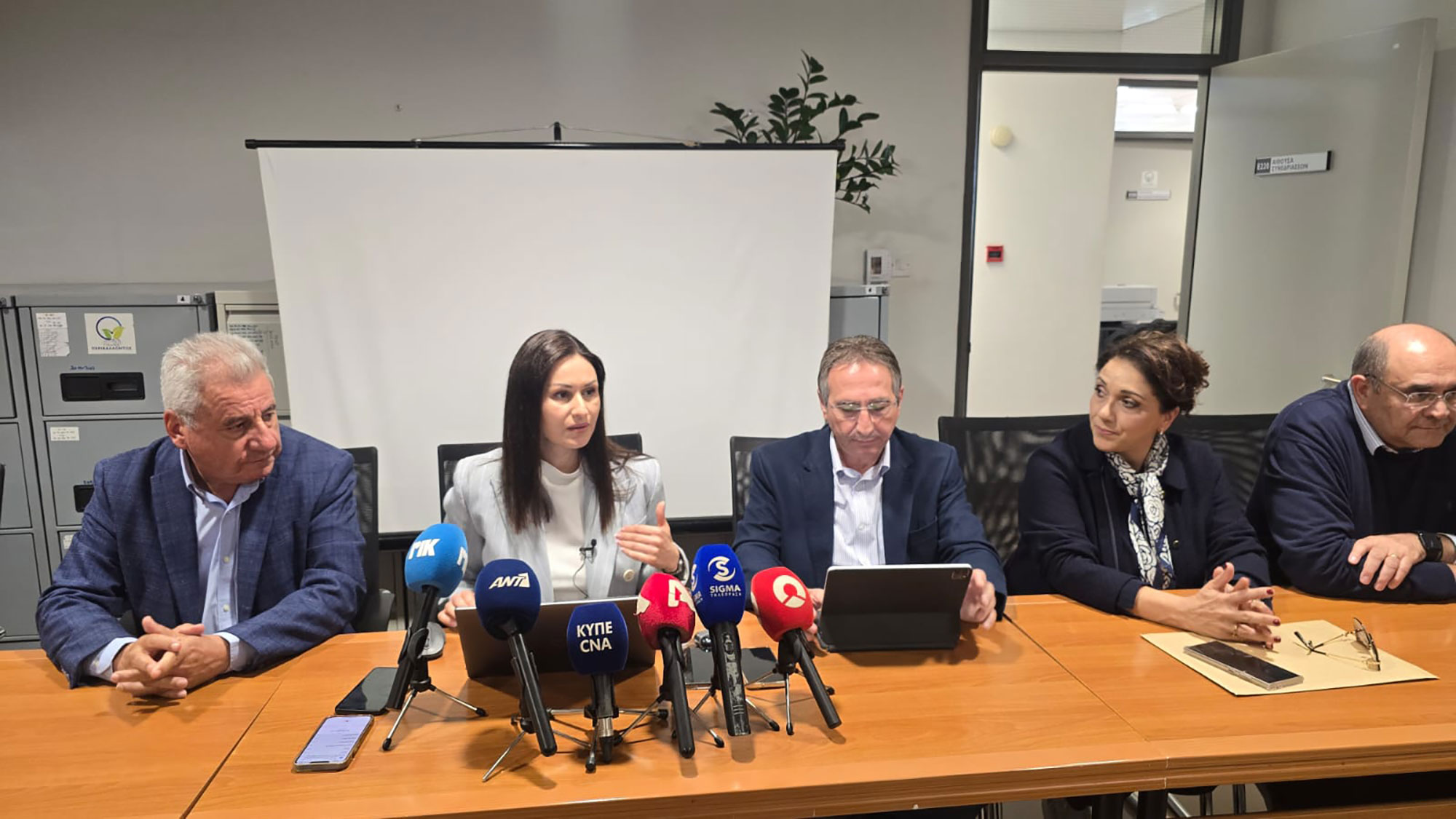 cover Cyprus to rely entirely on desalinated water