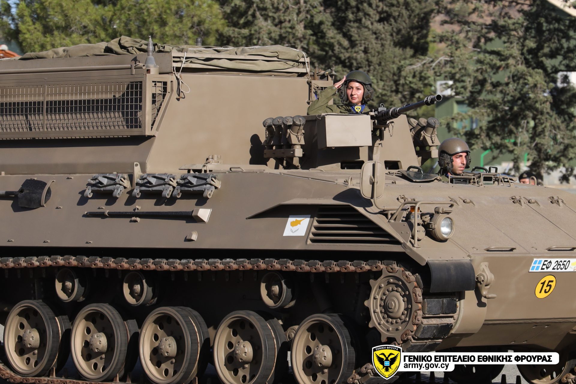 Palmas, defence minister, defence ministry, national guard, soldiers, Safe programme, berets, tank, armour
