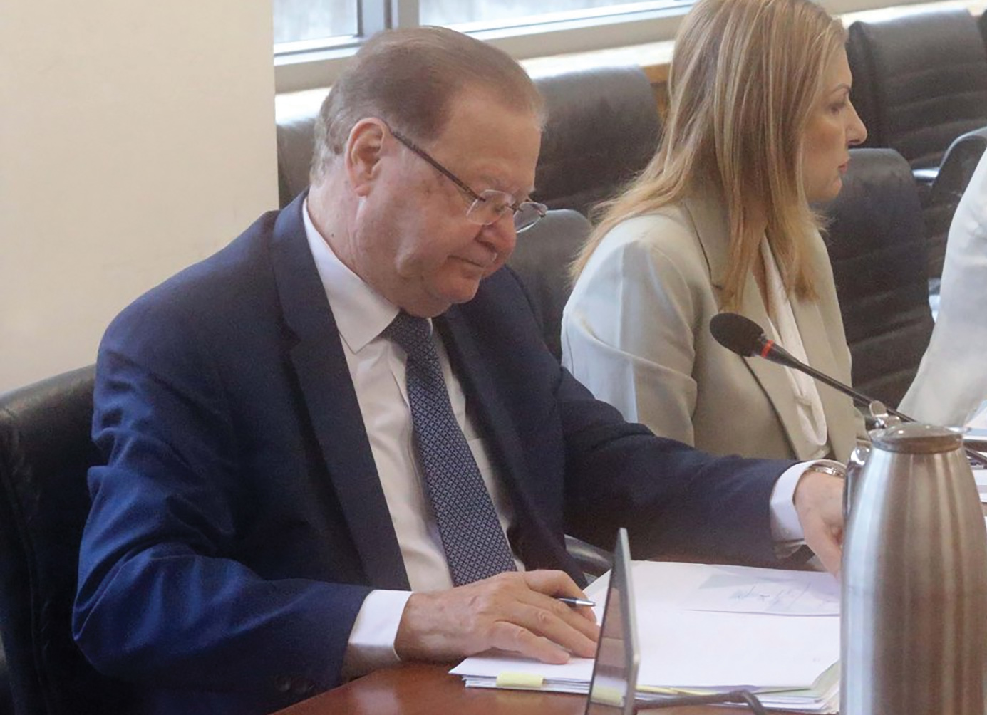 cover Our View: Dishonesty in the civil service suits everyone