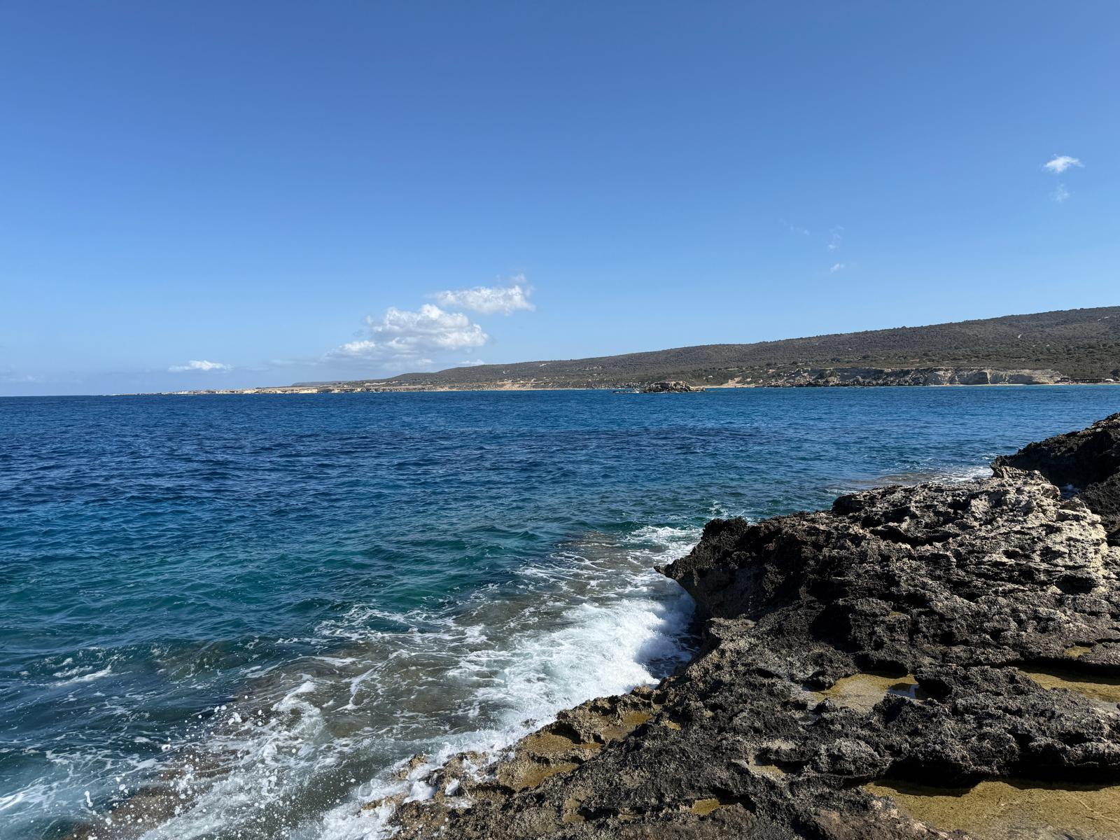 Today’s weather: Mostly clear, warm temperatures continue