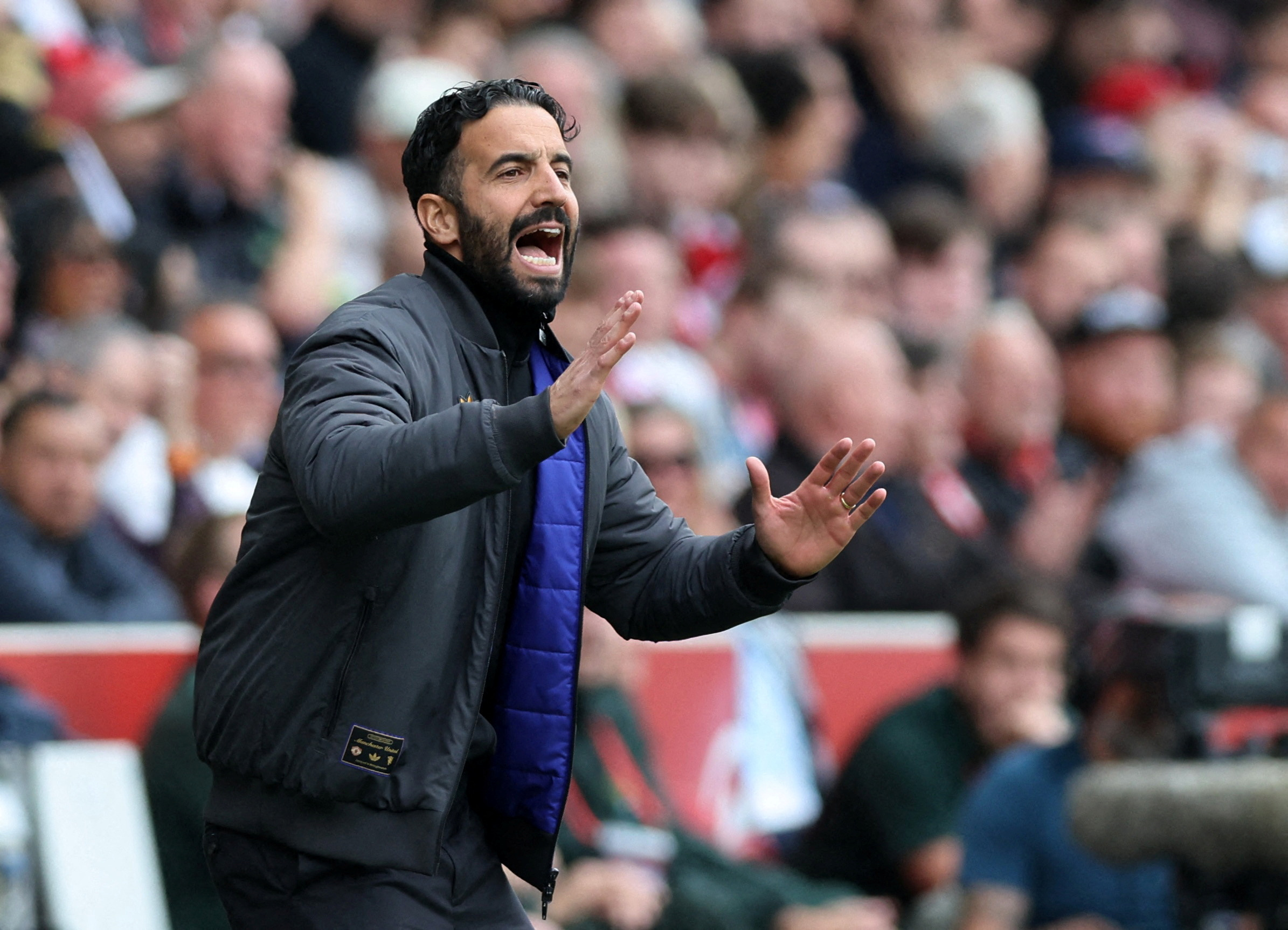 cover Manchester United keen to extend Liverpool&#8217;s losing streak