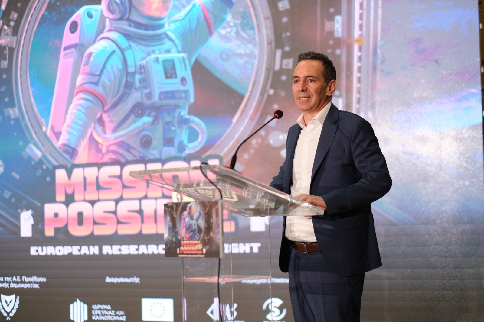 cover ‘Our vision is the transition to a modern, digital state’