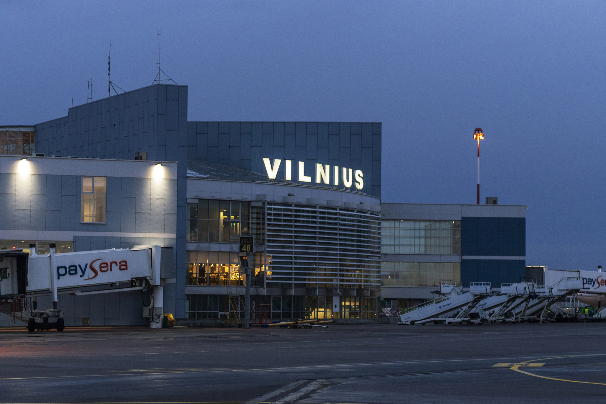cover Lithuania shuts Vilnius airport, Belarus border in fourth airspace incident this week