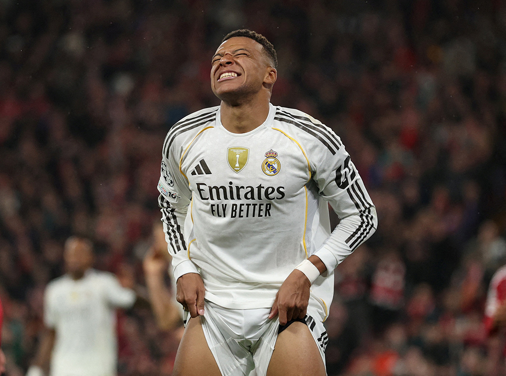 cover Real Madrid and Barca seek LaLiga solace after European setbacks