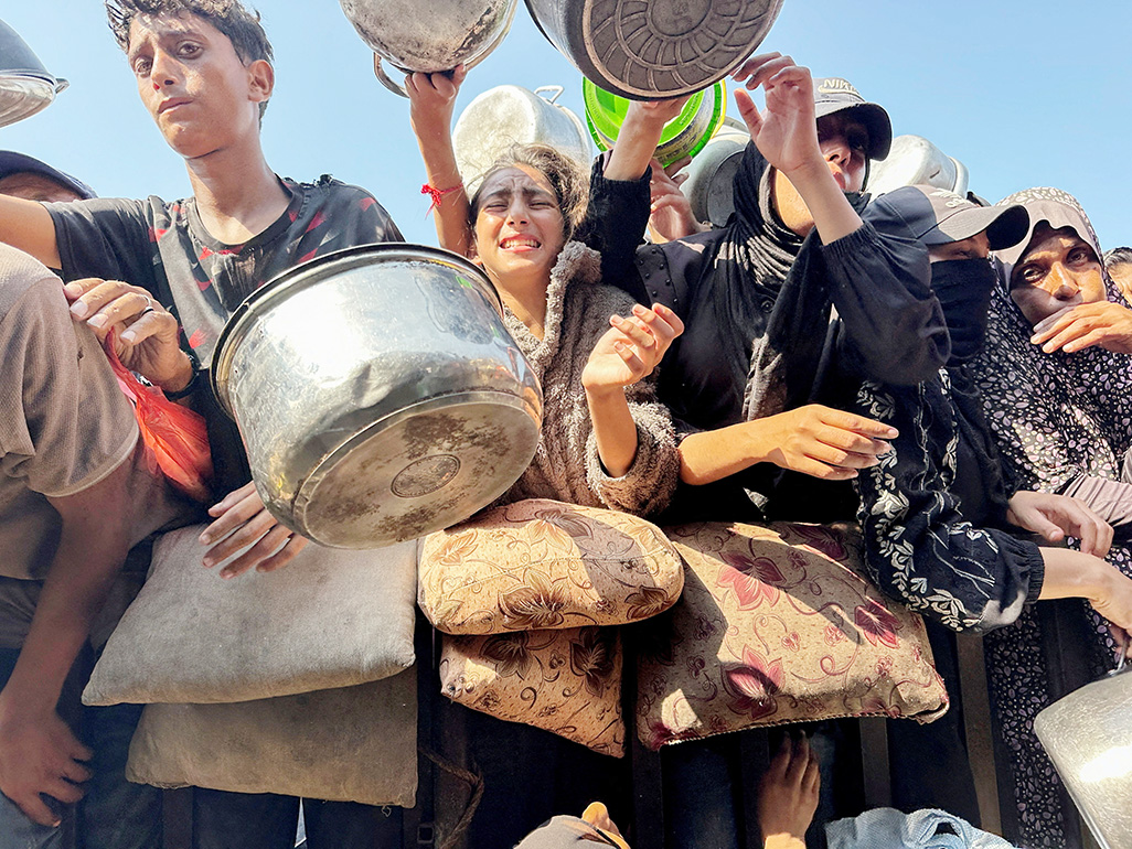 cover Food supply improving in Gaza since truce but long way to go, says UN