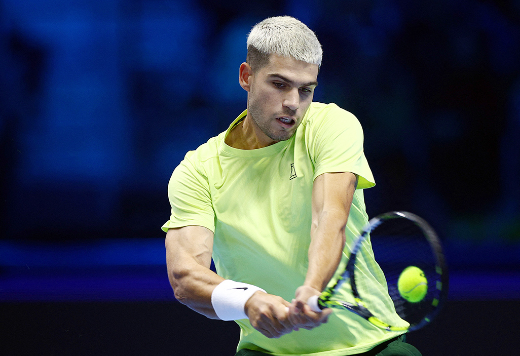 cover Alcaraz and Zverev off to winning starts at ATP Finals