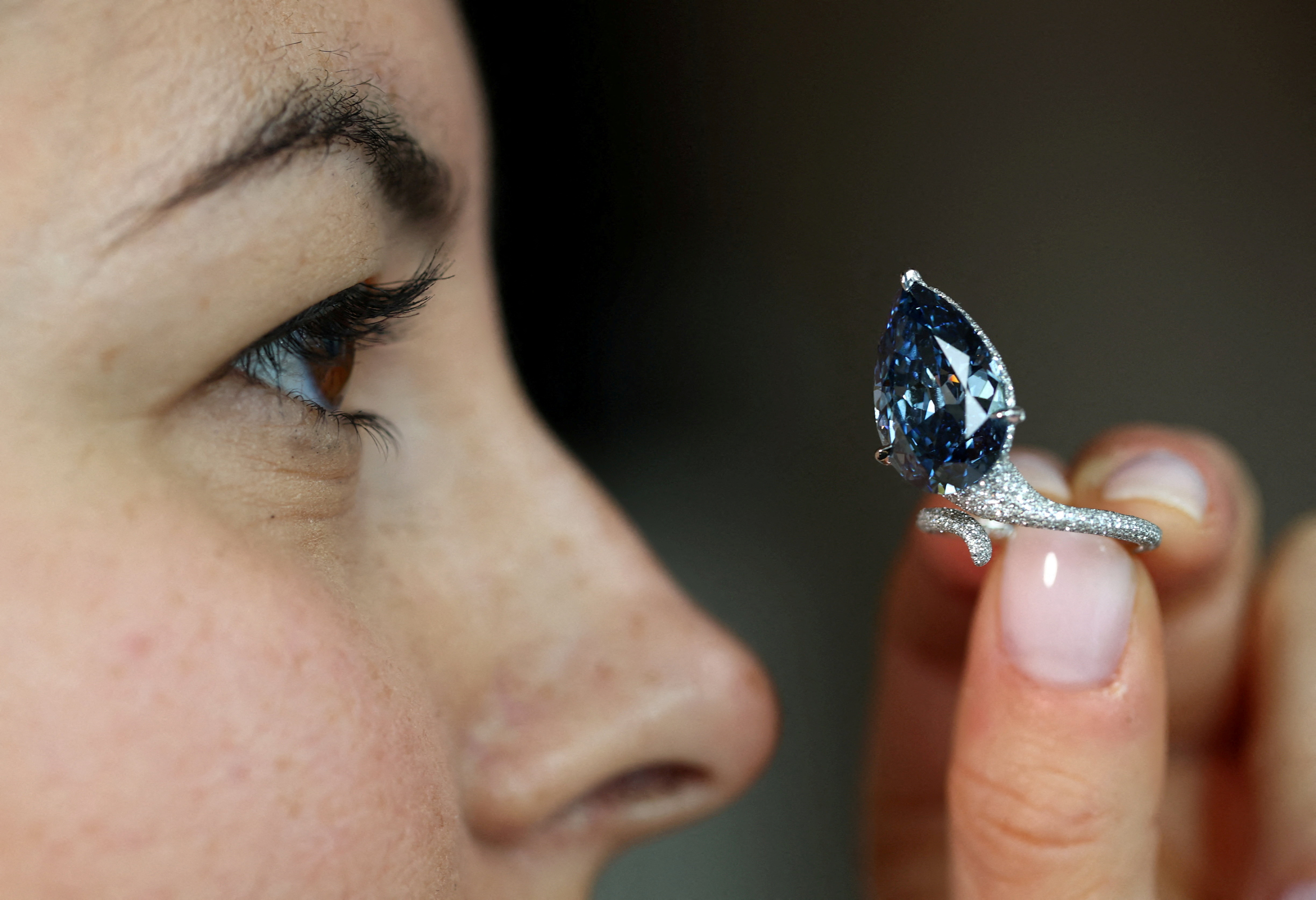 ‘Mellon Blue’ diamond ring sells for $25 million in Geneva auction