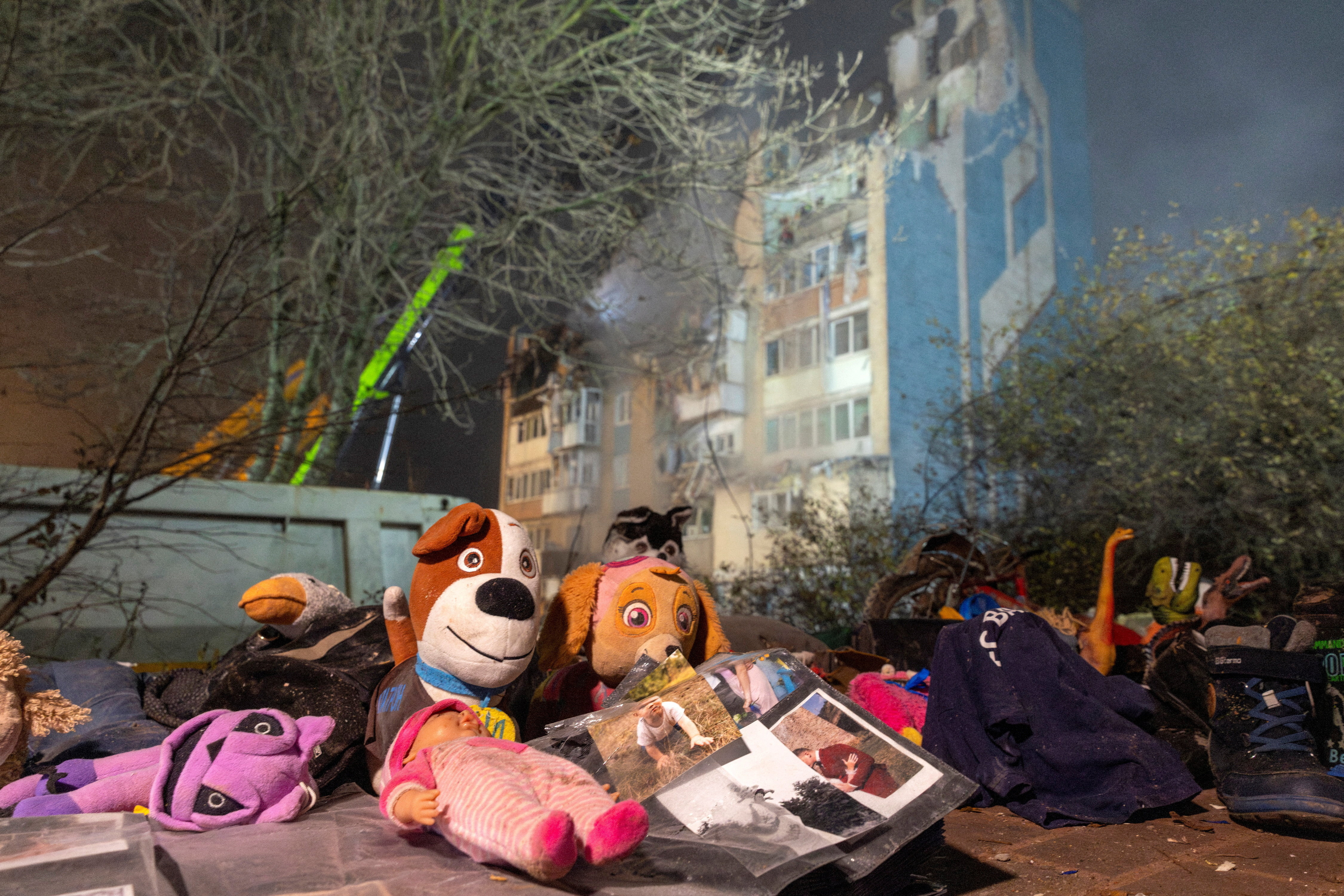 cover Europeans push back at US plan that would force concessions from Ukraine