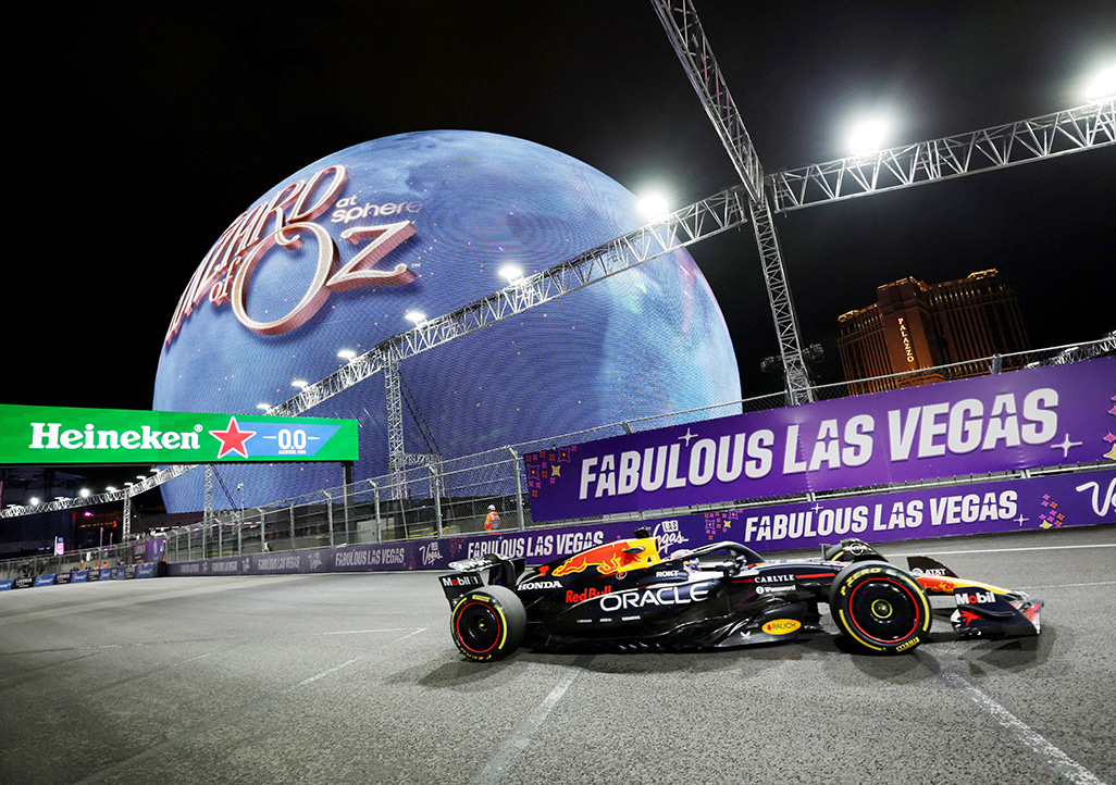 cover Verstappen needs to win big in Vegas to stay in title contention