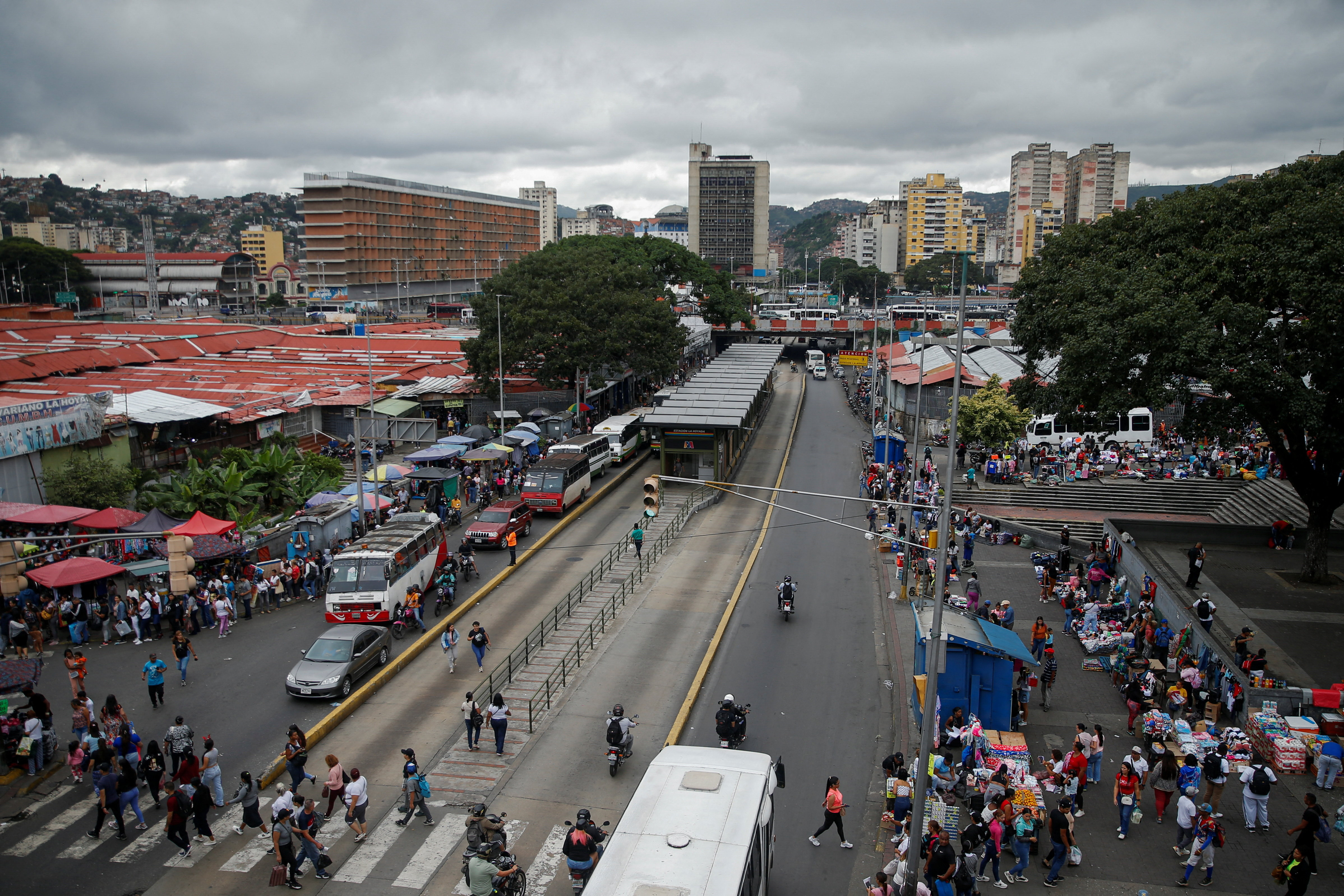 cover Trump says Venezuelan airspace should be considered closed