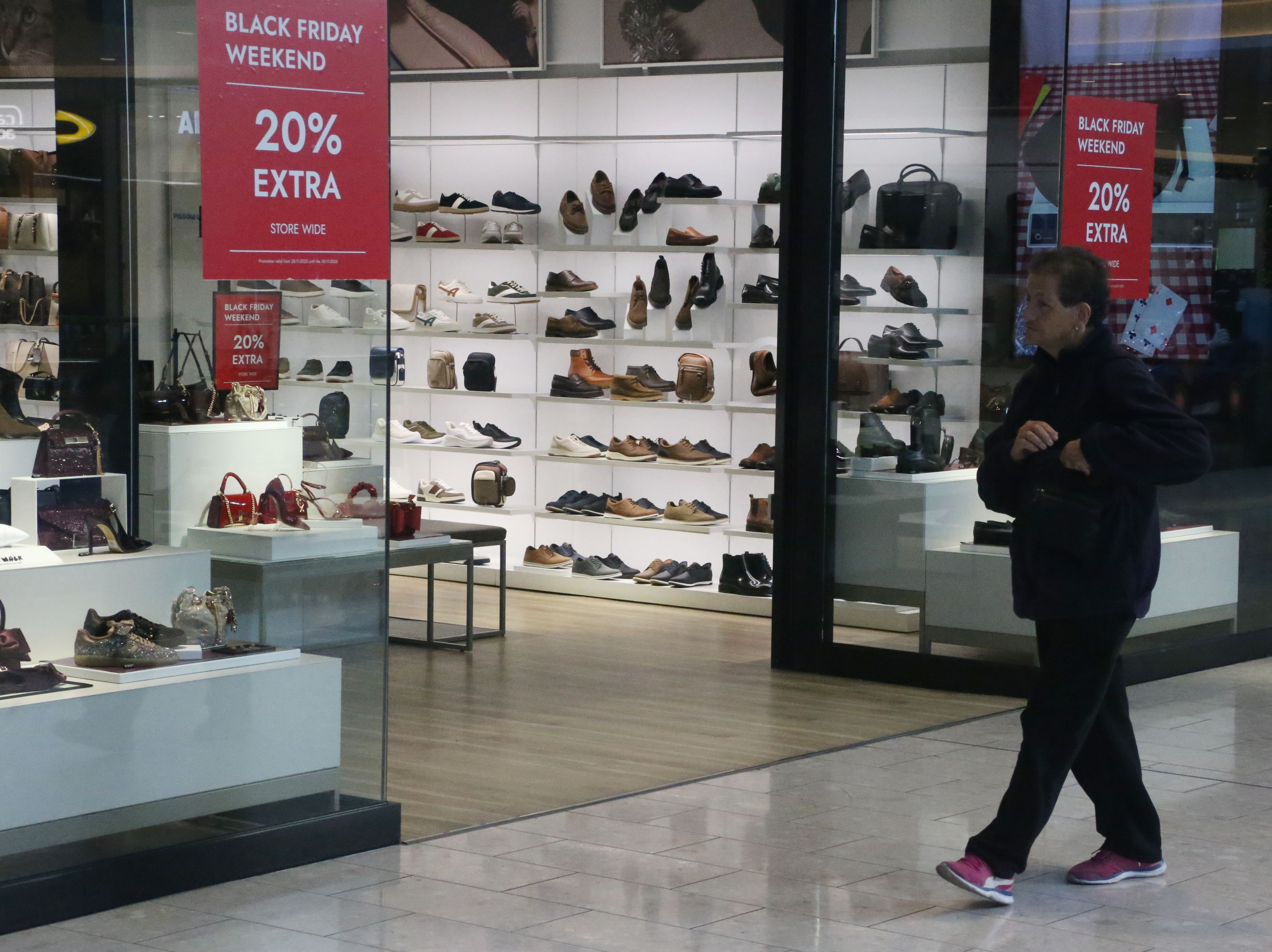 Black Friday, discount, deal, shop, shopping, shopper