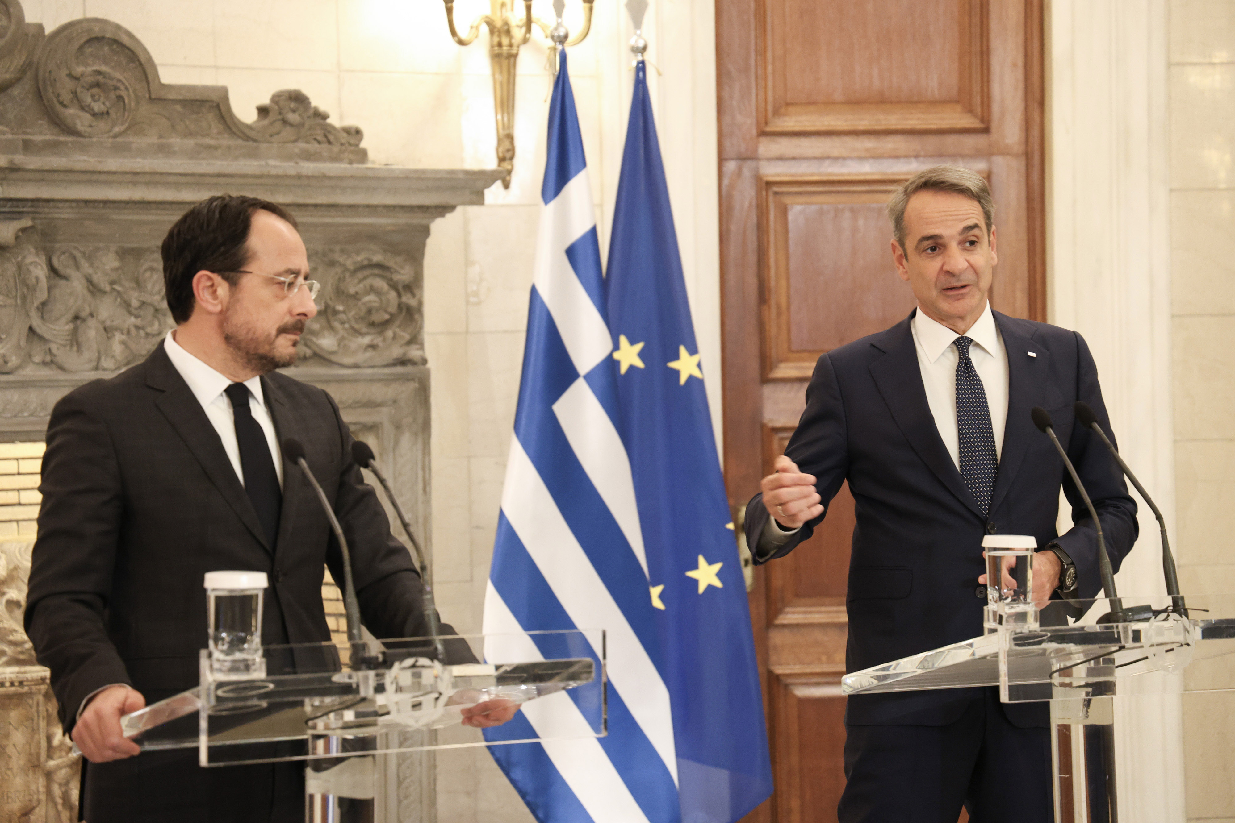 cover Mitsotakis: Gas finds in Cyprus, Greece ‘demonstrate importance’ of both countries to Europe