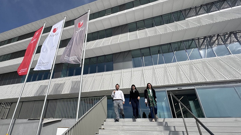 cover UNIC Athens: classes begin at first non-state law school