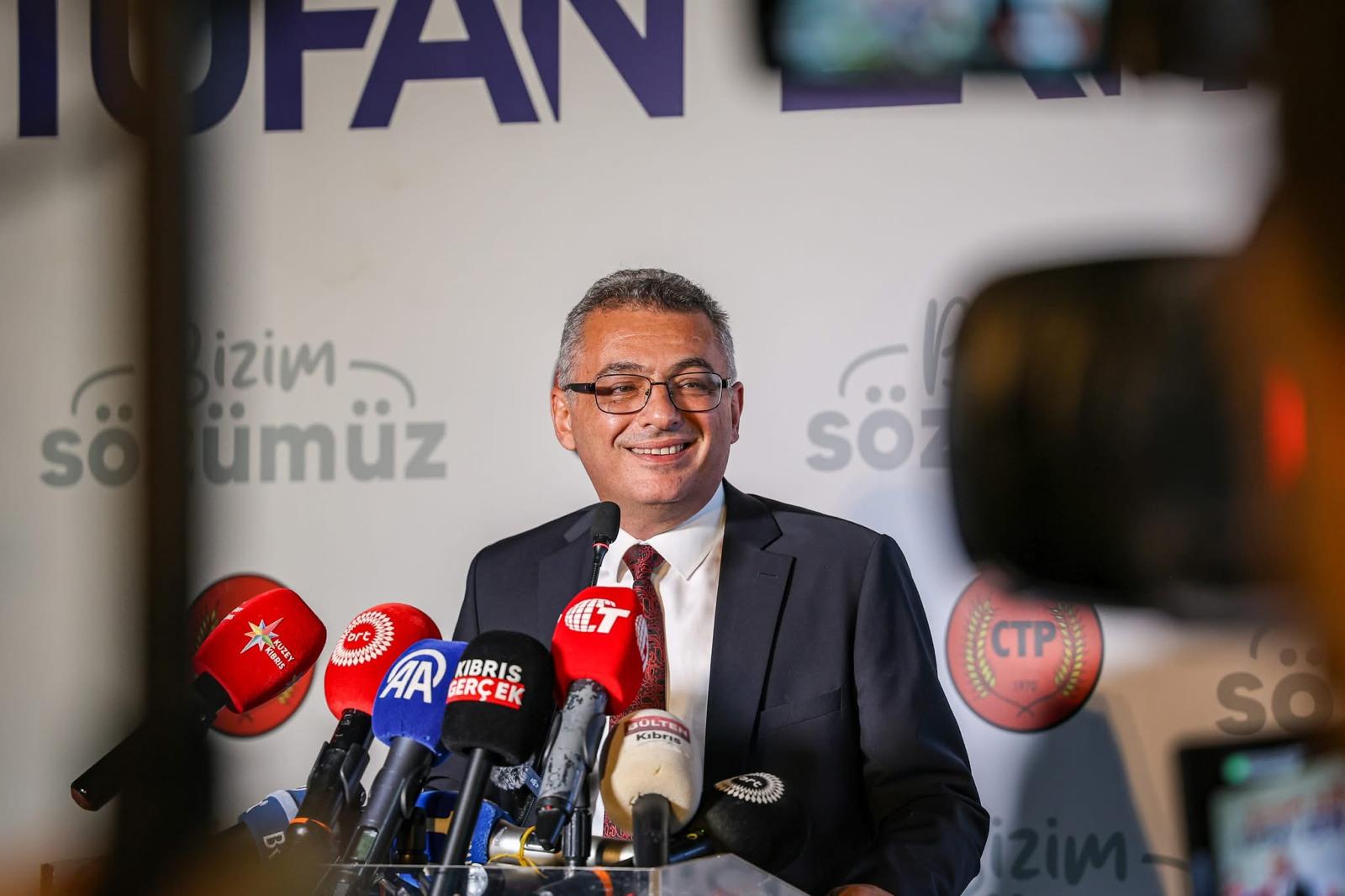 cover Erhurman offers well wishes in Greek, Turkish, English amid Paphos earthquakes