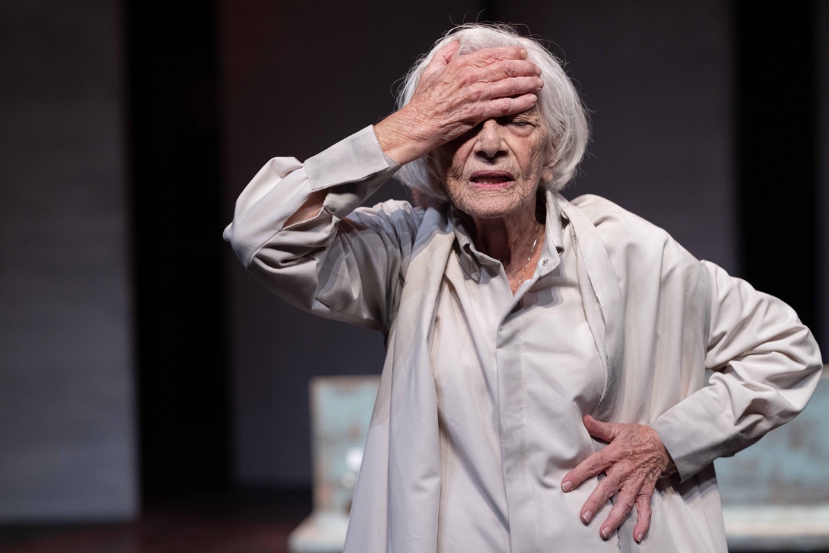 cover December at Rialto Theatre