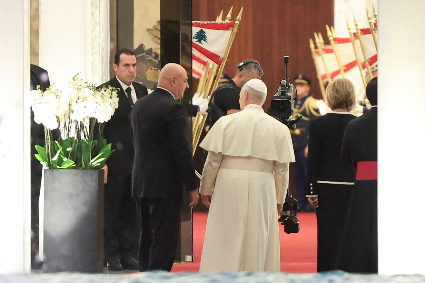 image Pope Leo takes peace message to Lebanon, target of Israeli strikes